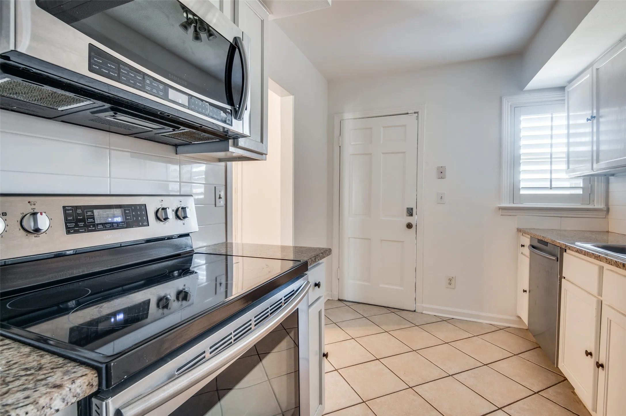 Condominium For Rent in Dallas County , 6465 Bordeaux Avenue, Dallas, Texas 75209, 2 Bedroom, 1 Bathroom, Garage spaces, 1,027 Sqft, built in 1951, mls#21350295, Real Estate Agent in Dallas, Homes For Rent in Dallas county, Homes For Rent in Dallas, Realtor in Dallas Texas, Real Estate Brokerage Independent Realty Texas, Luminita Cordes Realtor