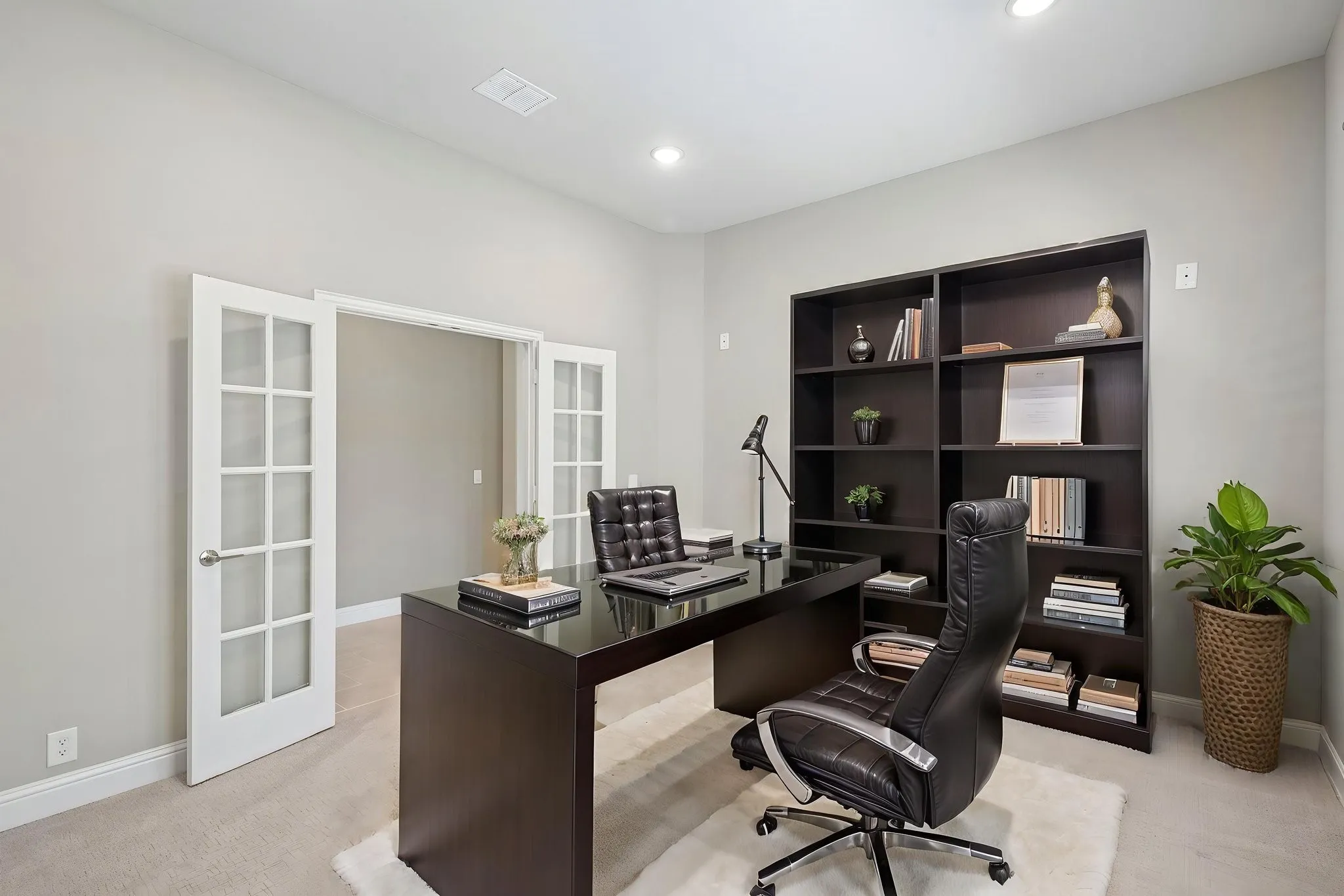 Office - digitally staged