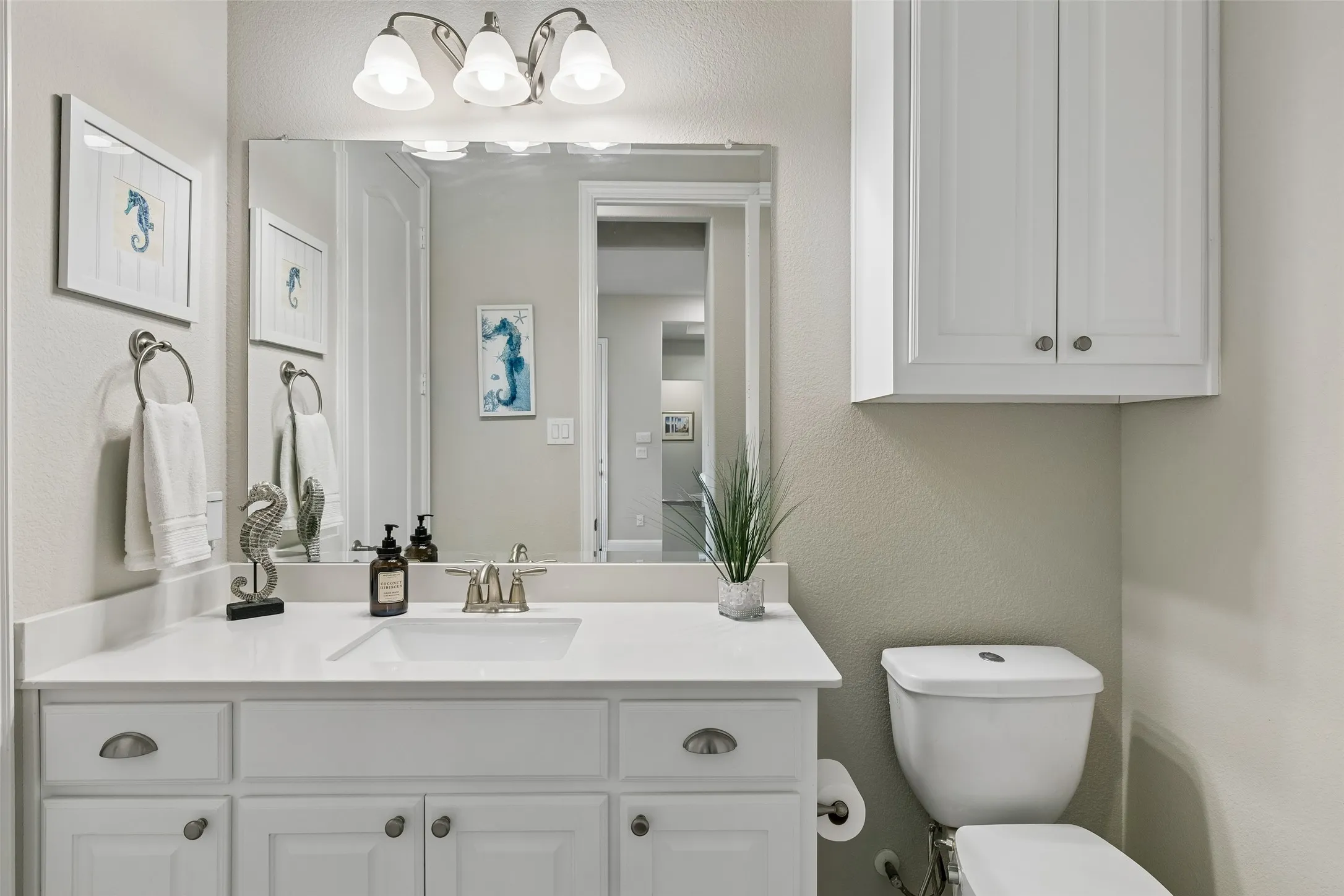 Single Family Residence For Sale in Collin County , 10760 Clarita Lane, Frisco, Texas 75035, 4 Bedroom, 4 Bathroom, 3 Garage spaces, 3,008 Sqft, built in 2018, mls#21348950, Real Estate Agent in Frisco, Homes For Sale in Collin county, Homes For Sale in Frisco, Realtor in Frisco Texas, Real Estate Brokerage Independent Realty Texas, Luminita Cordes Realtor