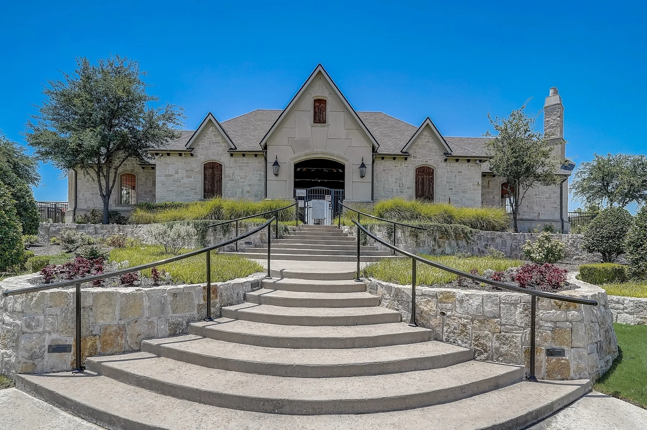 Single Family Residence For Sale in Collin County , 10760 Clarita Lane, Frisco, Texas 75035, 4 Bedroom, 4 Bathroom, 3 Garage spaces, 3,008 Sqft, built in 2018, mls#21348950, Real Estate Agent in Frisco, Homes For Sale in Collin county, Homes For Sale in Frisco, Realtor in Frisco Texas, Real Estate Brokerage Independent Realty Texas, Luminita Cordes Realtor