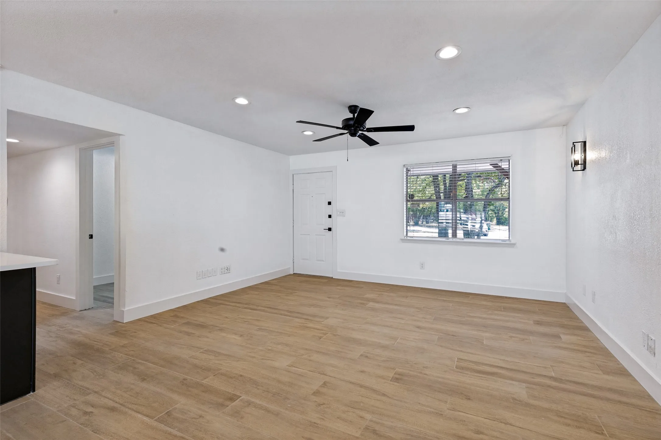 Single Family Residence For Rent in Wise County , 240 County Road 4358, Decatur, Texas 76234, 4 Bedroom, 2 Bathroom, Garage spaces, 1,402 Sqft, built in 1983, mls#21350366, Real Estate Agent in Decatur, Homes For Rent in Wise county, Homes For Rent in Decatur, Realtor in Decatur Texas, Real Estate Brokerage Independent Realty Texas, Luminita Cordes Realtor