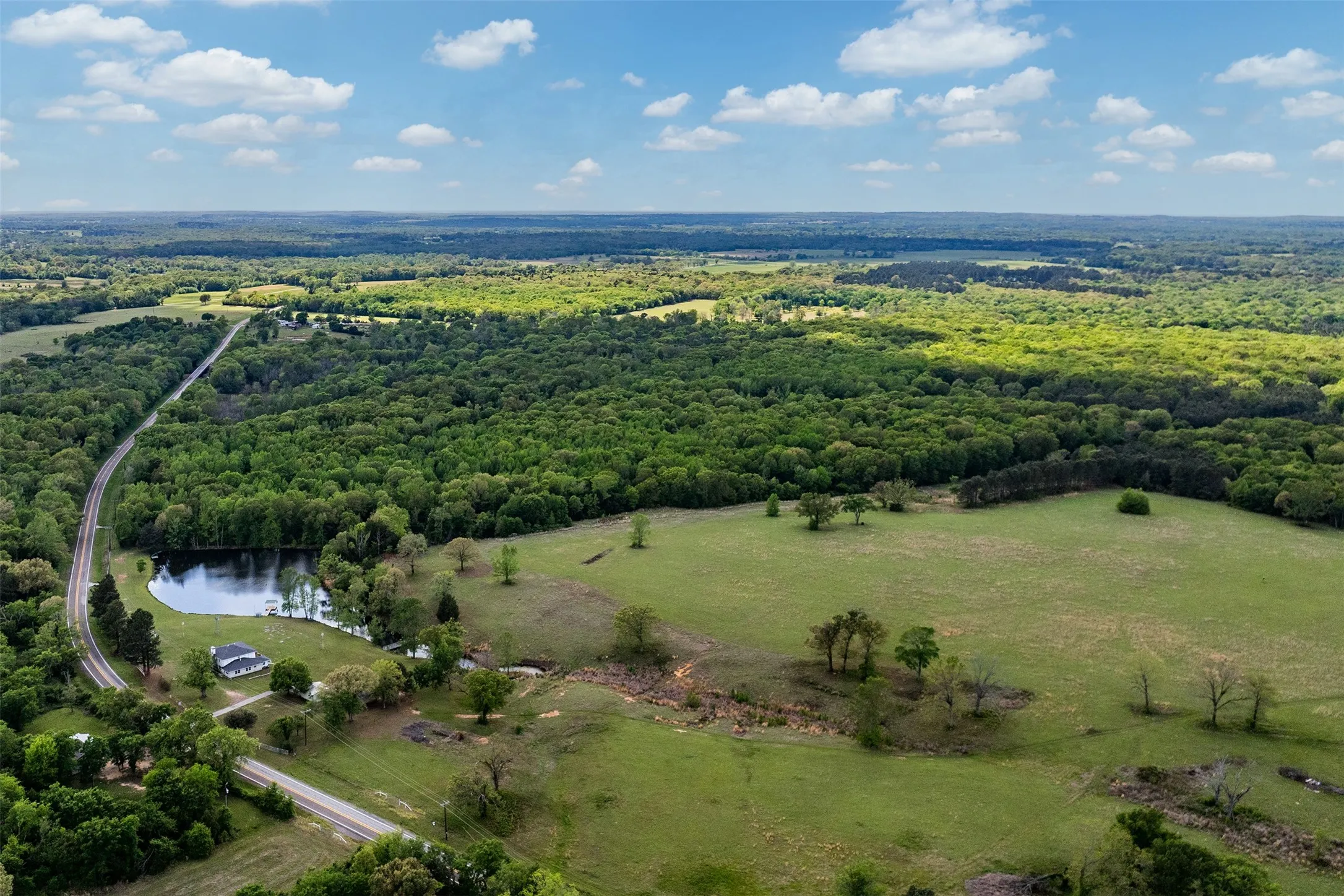 Farm For Sale in Van Zandt County , 3672 FM 1861, Athens, Texas 75752, 4 Bedroom, 2 Bathroom, 2 Garage spaces, 2,809 Sqft, built in 1979, mls#21350367, Real Estate Agent in Athens, Homes For Sale in Van Zandt county, Homes For Sale in Athens, Realtor in Athens Texas, Real Estate Brokerage Independent Realty Texas, Luminita Cordes Realtor