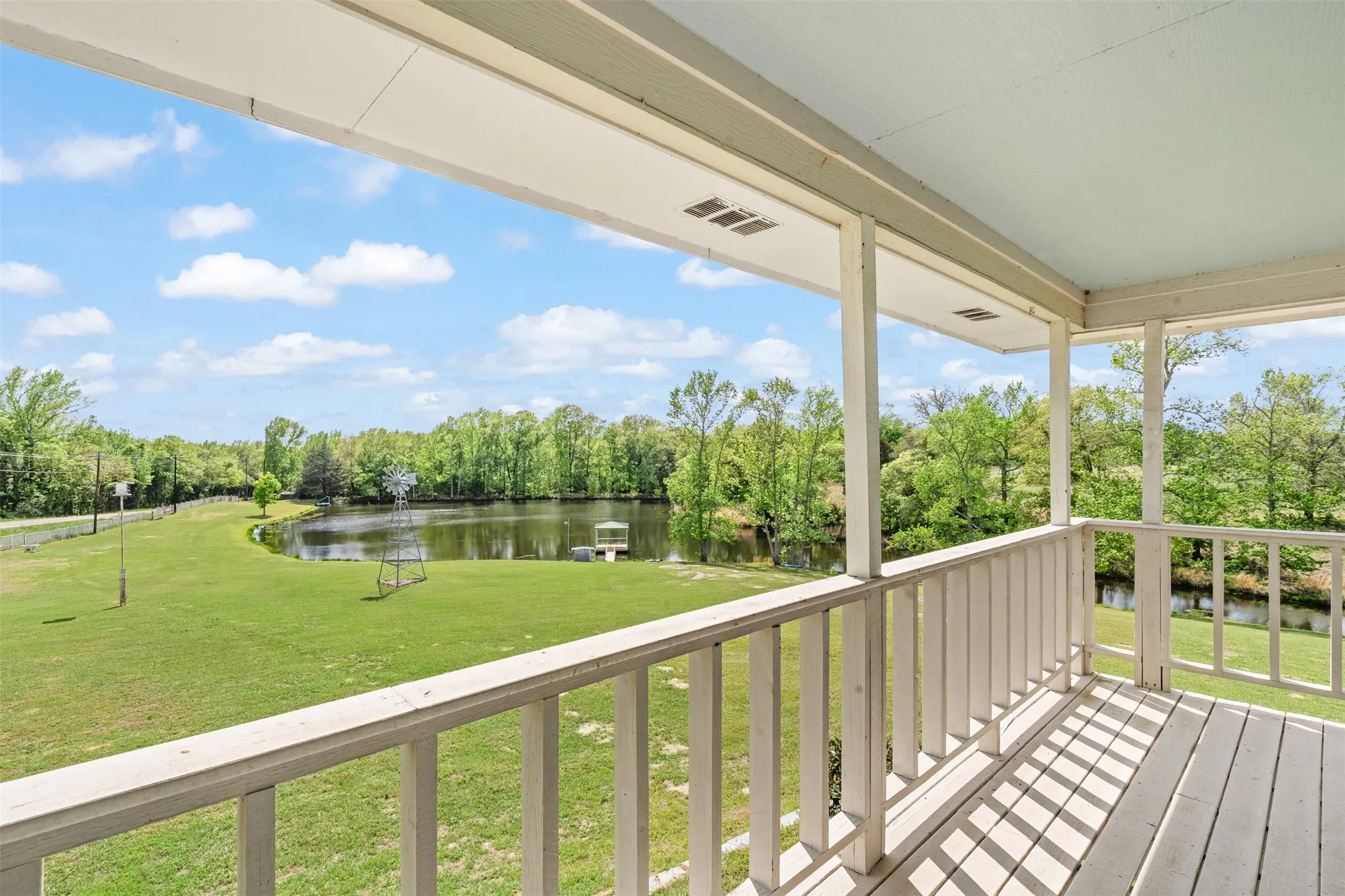 Farm For Sale in Van Zandt County , 3672 FM 1861, Athens, Texas 75752, 4 Bedroom, 2 Bathroom, 2 Garage spaces, 2,809 Sqft, built in 1979, mls#21350367, Real Estate Agent in Athens, Homes For Sale in Van Zandt county, Homes For Sale in Athens, Realtor in Athens Texas, Real Estate Brokerage Independent Realty Texas, Luminita Cordes Realtor