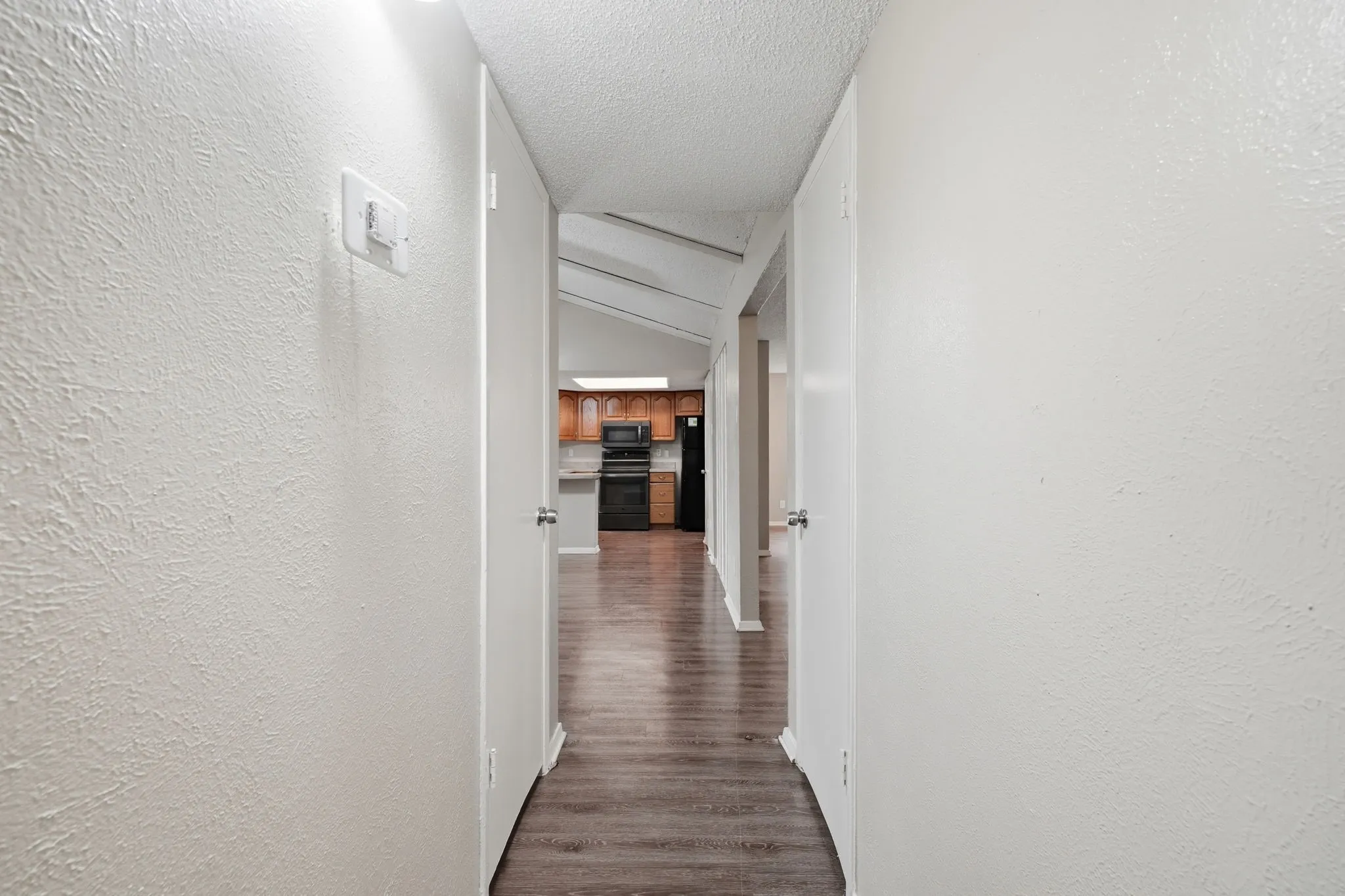 Single Family Residence For Sale in Dallas County , 705 Via Avenida, Mesquite, Texas 75150, 3 Bedroom, 2 Bathroom, 2 Garage spaces, 1,884 Sqft, built in 1973, mls#21345817, Real Estate Agent in Mesquite, Homes For Sale in Dallas county, Homes For Sale in Mesquite, Realtor in Mesquite Texas, Real Estate Brokerage Independent Realty Texas, Luminita Cordes Realtor
