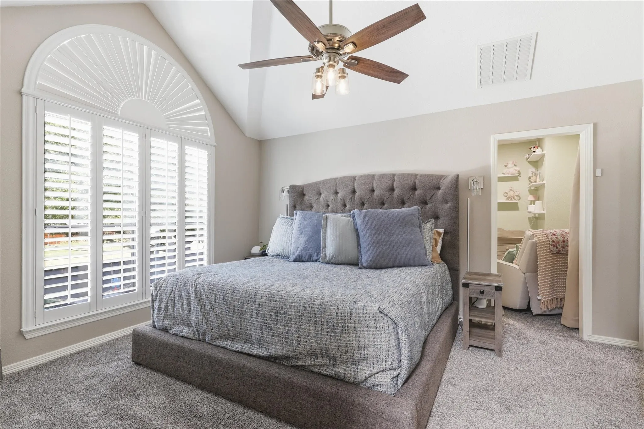 Single Family Residence For Sale in Collin County , 4055 Briarbend Road, Dallas, Texas 75287, 3 Bedroom, 3 Bathroom, 2 Garage spaces, 1,774 Sqft, built in 1995, mls#21348940, Real Estate Agent in Dallas, Homes For Sale in Collin county, Homes For Sale in Dallas, Realtor in Dallas Texas, Real Estate Brokerage Independent Realty Texas, Luminita Cordes Realtor