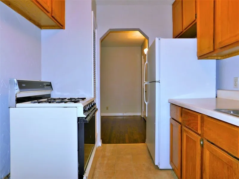 Duplex For Rent in Denton County , 1010 Denton Street, Denton, Texas 76201, 1 Bedroom, 1 Bathroom, Garage spaces, 615 Sqft, built in 1949, mls#21350372, Real Estate Agent in Denton, Homes For Rent in Denton county, Homes For Rent in Denton, Realtor in Denton Texas, Real Estate Brokerage Independent Realty Texas, Luminita Cordes Realtor