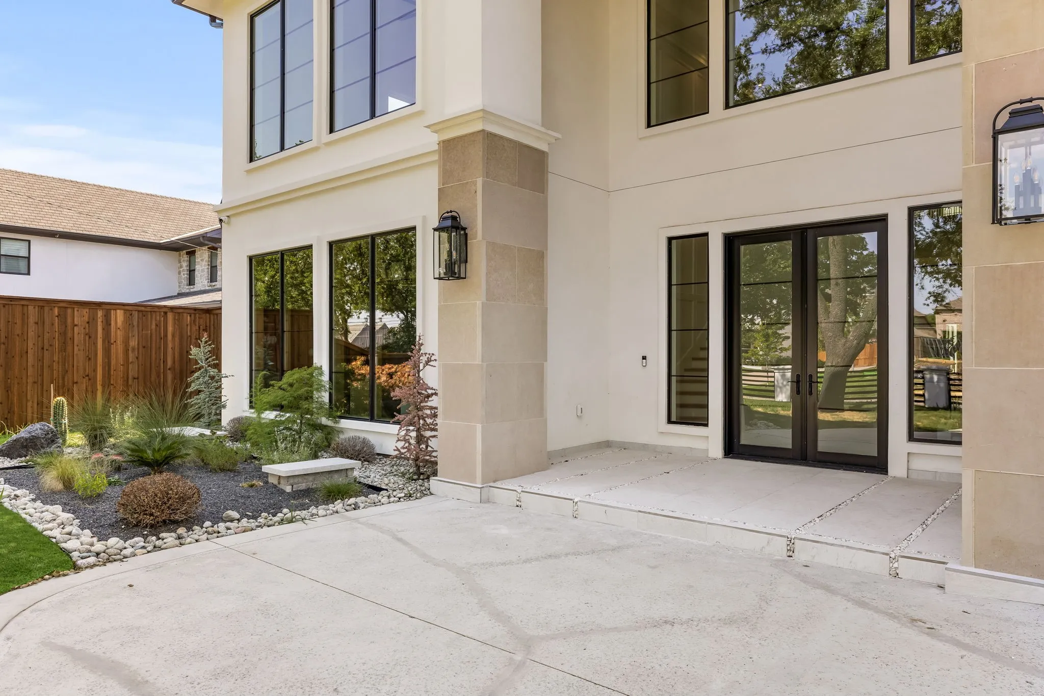 Single Family Residence For Sale in Dallas County , 9421 Thornberry Lane, Dallas, Texas 75220, 5 Bedroom, 7 Bathroom, 3 Garage spaces, 7,610 Sqft, built in 2026, mls#21350337, Real Estate Agent in Dallas, Homes For Sale in Dallas county, Homes For Sale in Dallas, Realtor in Dallas Texas, Real Estate Brokerage Independent Realty Texas, Luminita Cordes Realtor