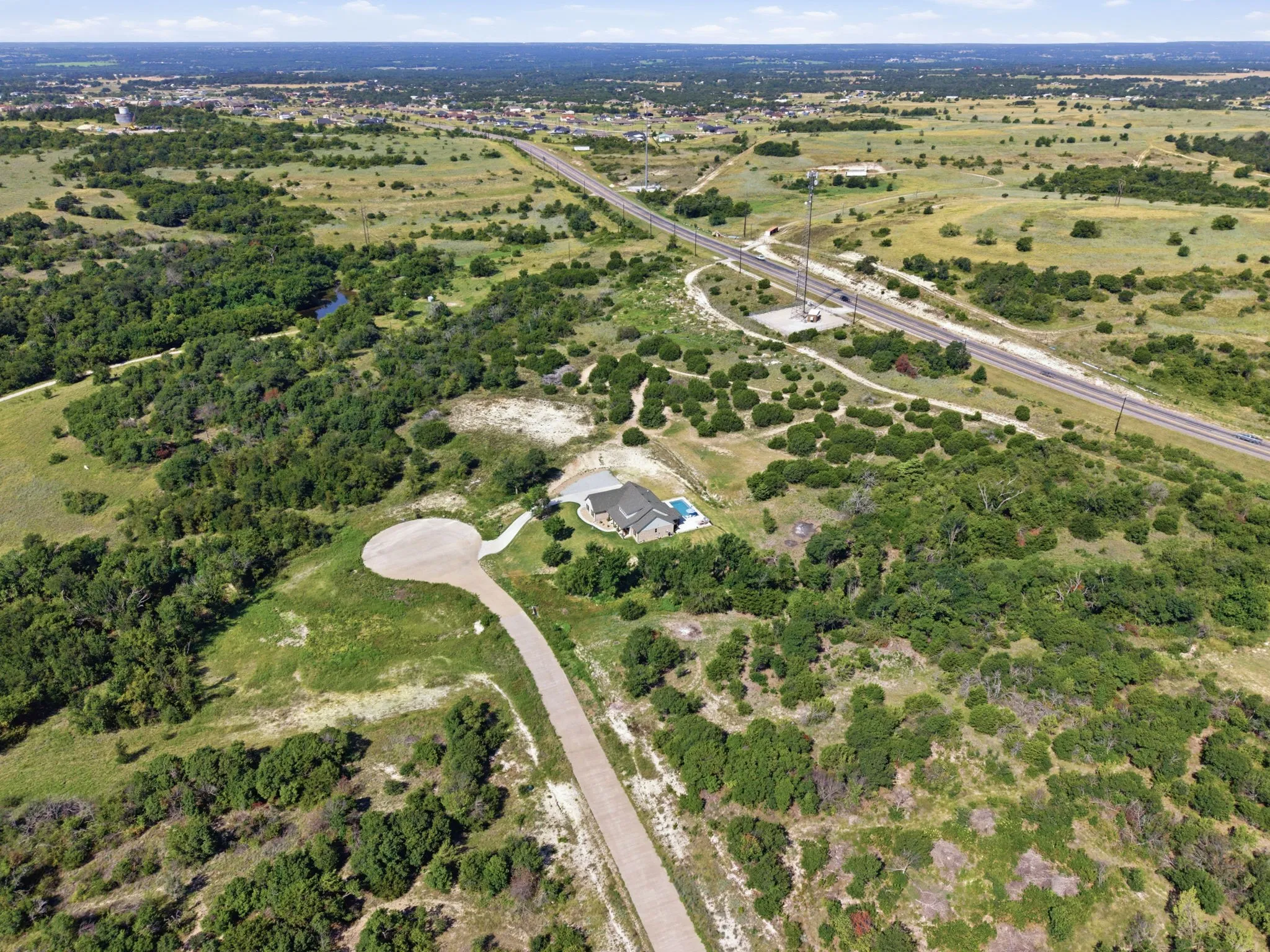 Single Family Residence For Sale in Parker County , 104 Grant Alan, Weatherford, Texas 76082, 4 Bedroom, 4 Bathroom, 3 Garage spaces, 2,300 Sqft, built in 2024, mls#21348846, Real Estate Agent in Weatherford, Homes For Sale in Parker county, Homes For Sale in Weatherford, Realtor in Weatherford Texas, Real Estate Brokerage Independent Realty Texas, Luminita Cordes Realtor