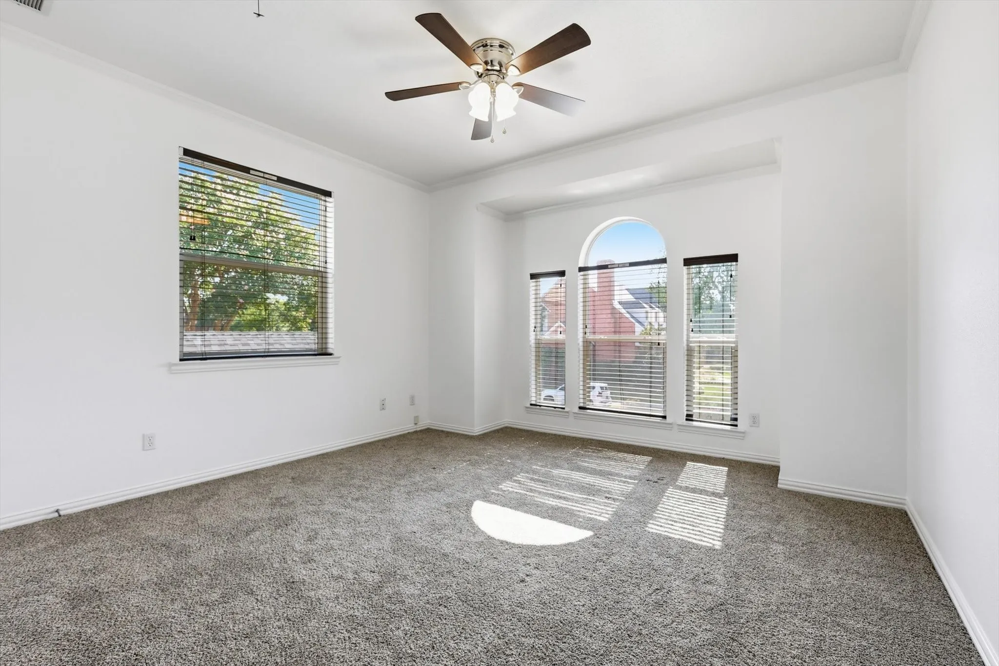 Single Family Residence For Sale in Dallas County , 728 Castle Creek Drive, Coppell, Texas 75019, 4 Bedroom, 4 Bathroom, 3 Garage spaces, 3,650 Sqft, built in 1995, mls#21342520, Real Estate Agent in Coppell, Homes For Sale in Dallas county, Homes For Sale in Coppell, Realtor in Coppell Texas, Real Estate Brokerage Independent Realty Texas, Luminita Cordes Realtor