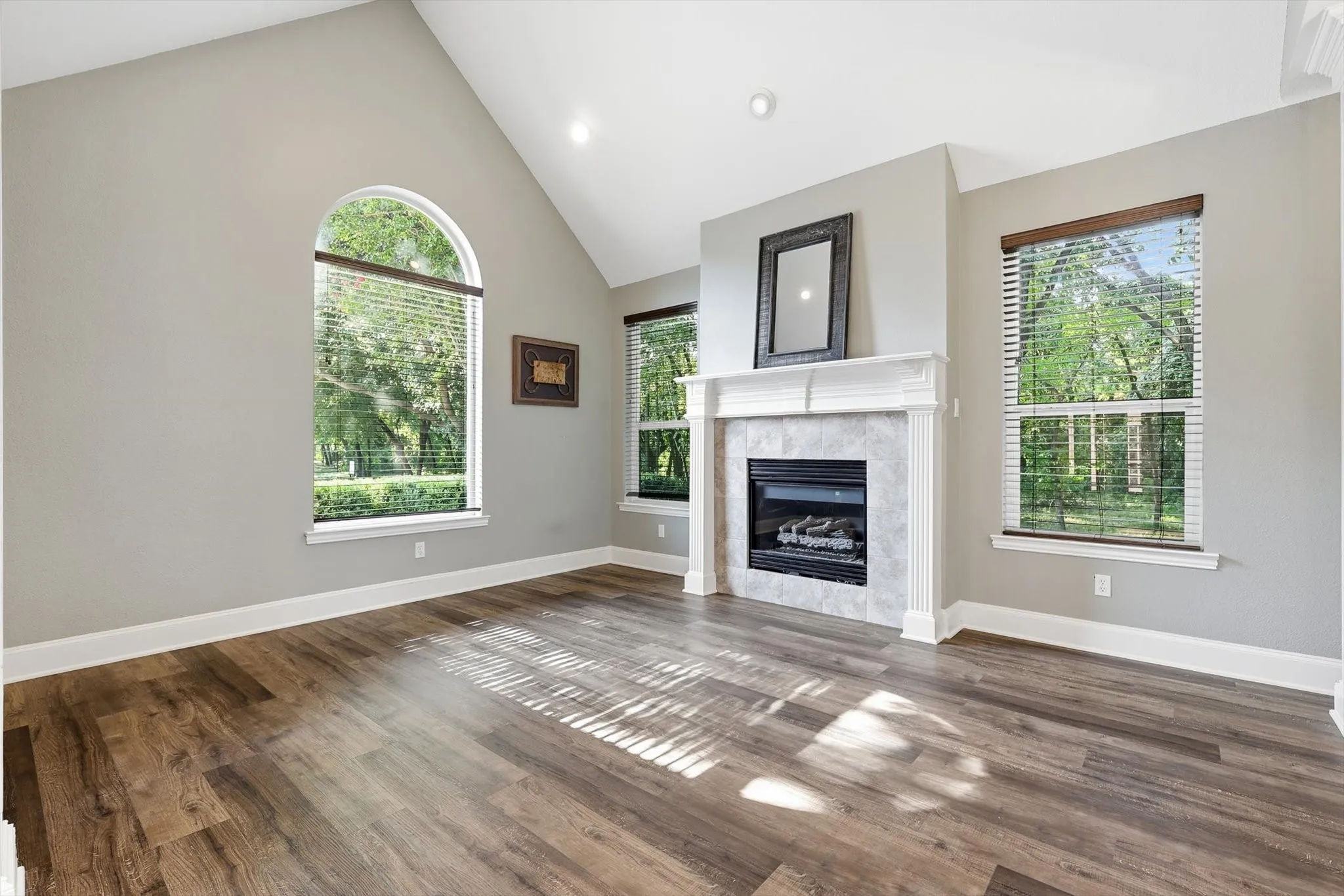 Single Family Residence For Sale in Dallas County , 728 Castle Creek Drive, Coppell, Texas 75019, 4 Bedroom, 4 Bathroom, 3 Garage spaces, 3,650 Sqft, built in 1995, mls#21342520, Real Estate Agent in Coppell, Homes For Sale in Dallas county, Homes For Sale in Coppell, Realtor in Coppell Texas, Real Estate Brokerage Independent Realty Texas, Luminita Cordes Realtor