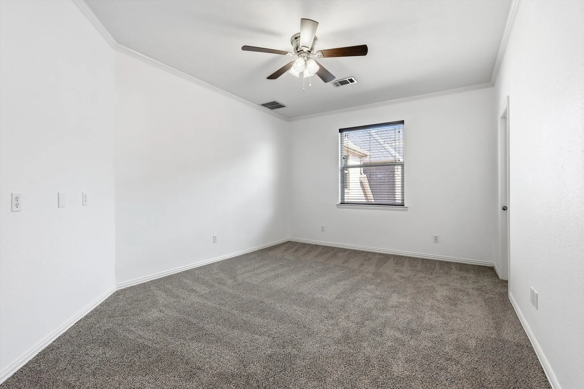 Single Family Residence For Sale in Dallas County , 728 Castle Creek Drive, Coppell, Texas 75019, 4 Bedroom, 4 Bathroom, 3 Garage spaces, 3,650 Sqft, built in 1995, mls#21342520, Real Estate Agent in Coppell, Homes For Sale in Dallas county, Homes For Sale in Coppell, Realtor in Coppell Texas, Real Estate Brokerage Independent Realty Texas, Luminita Cordes Realtor