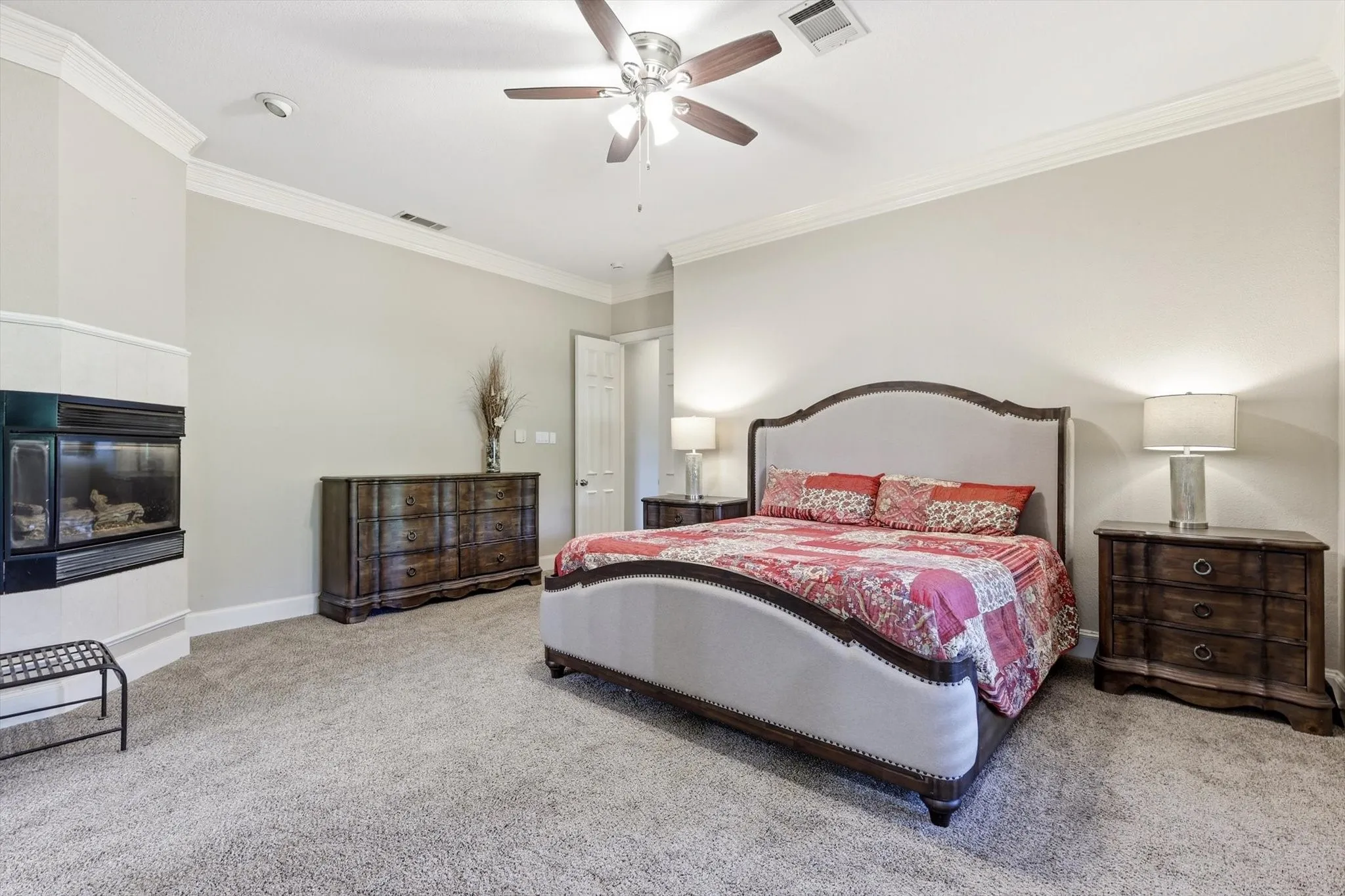 Single Family Residence For Sale in Dallas County , 728 Castle Creek Drive, Coppell, Texas 75019, 4 Bedroom, 4 Bathroom, 3 Garage spaces, 3,650 Sqft, built in 1995, mls#21342520, Real Estate Agent in Coppell, Homes For Sale in Dallas county, Homes For Sale in Coppell, Realtor in Coppell Texas, Real Estate Brokerage Independent Realty Texas, Luminita Cordes Realtor
