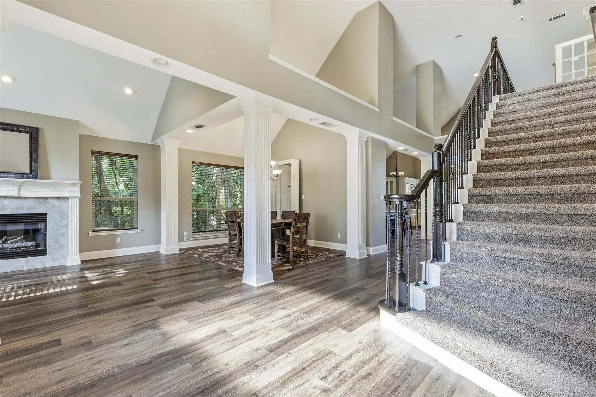 Single Family Residence For Sale in Dallas County , 728 Castle Creek Drive, Coppell, Texas 75019, 4 Bedroom, 4 Bathroom, 3 Garage spaces, 3,650 Sqft, built in 1995, mls#21342520, Real Estate Agent in Coppell, Homes For Sale in Dallas county, Homes For Sale in Coppell, Realtor in Coppell Texas, Real Estate Brokerage Independent Realty Texas, Luminita Cordes Realtor