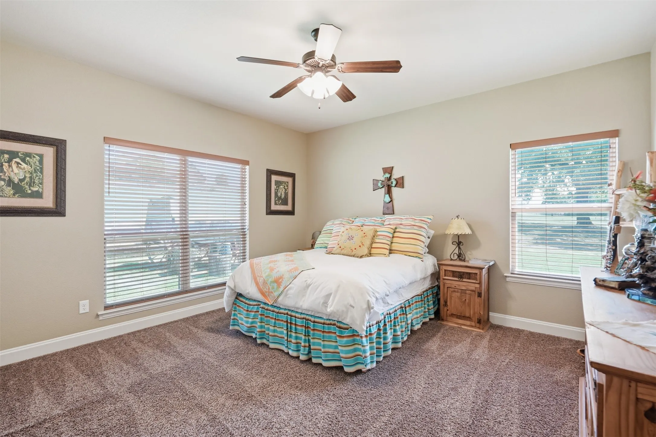 Single Family Residence For Sale in Parker County , 3518 Old Mineral Wells Highway, Weatherford, Texas 76088, 3 Bedrooms, 3 Bathrooms, 2 Garage spaces, 2,556 Sqft, built in 2018, Price $649,900, mls#21350093, Real Estate Agent in Weatherford, Homes For Sale in Parker county, Homes For Sale in Weatherford, Realtor in Weatherford Texas, Real Estate Brokerage Independent Realty Texas, Luminita Cordes Realtor