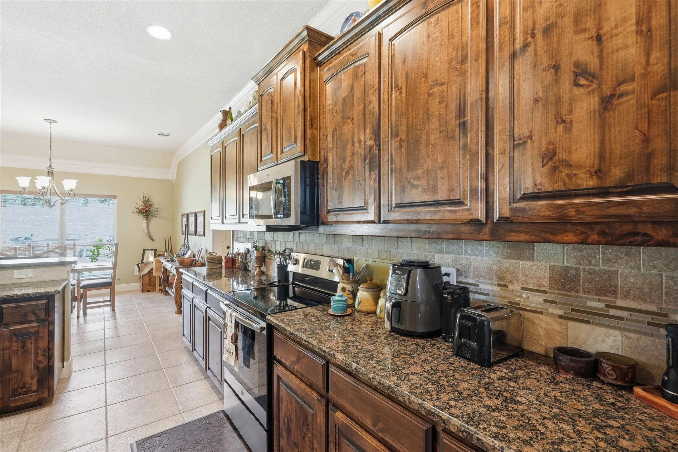 Single Family Residence For Sale in Parker County , 3518 Old Mineral Wells Highway, Weatherford, Texas 76088, 3 Bedrooms, 3 Bathrooms, 2 Garage spaces, 2,556 Sqft, built in 2018, Price $649,900, mls#21350093, Real Estate Agent in Weatherford, Homes For Sale in Parker county, Homes For Sale in Weatherford, Realtor in Weatherford Texas, Real Estate Brokerage Independent Realty Texas, Luminita Cordes Realtor
