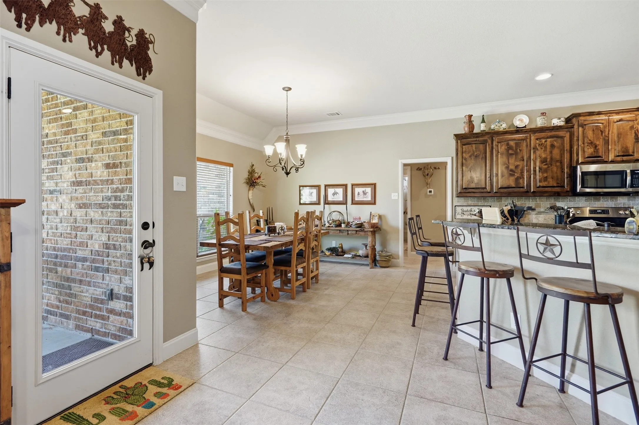 Single Family Residence For Sale in Parker County , 3518 Old Mineral Wells Highway, Weatherford, Texas 76088, 3 Bedrooms, 3 Bathrooms, 2 Garage spaces, 2,556 Sqft, built in 2018, Price $649,900, mls#21350093, Real Estate Agent in Weatherford, Homes For Sale in Parker county, Homes For Sale in Weatherford, Realtor in Weatherford Texas, Real Estate Brokerage Independent Realty Texas, Luminita Cordes Realtor