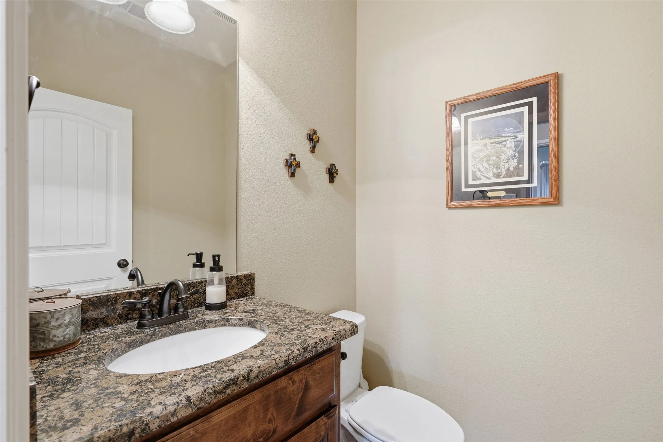 Single Family Residence For Sale in Parker County , 3518 Old Mineral Wells Highway, Weatherford, Texas 76088, 3 Bedrooms, 3 Bathrooms, 2 Garage spaces, 2,556 Sqft, built in 2018, Price $649,900, mls#21350093, Real Estate Agent in Weatherford, Homes For Sale in Parker county, Homes For Sale in Weatherford, Realtor in Weatherford Texas, Real Estate Brokerage Independent Realty Texas, Luminita Cordes Realtor