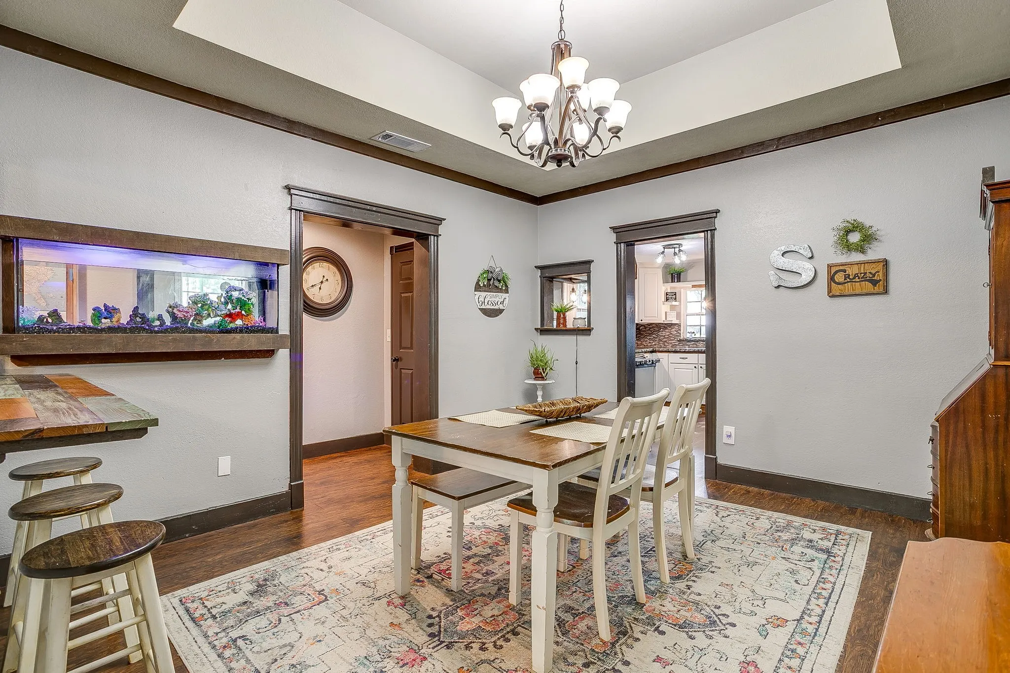Single Family Residence For Sale in Palo Pinto County , 515 SW 13th Street, Mineral Wells, Texas 76067, 4 Bedrooms, 2 Bathrooms, 1 Garage spaces, 2,845 Sqft, built in 1940, Price $249,000, mls#21348942, Real Estate Agent in Mineral Wells, Homes For Sale in Palo Pinto county, Homes For Sale in Mineral Wells, Realtor in Mineral Wells Texas, Real Estate Brokerage Independent Realty Texas, Luminita Cordes Realtor