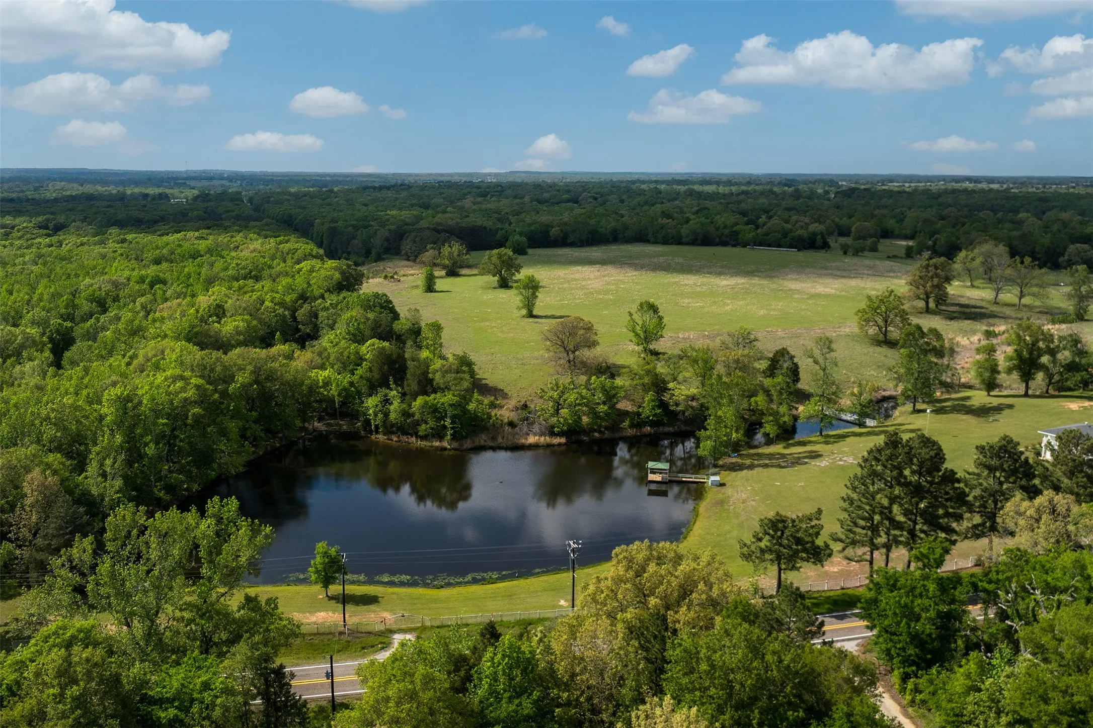 Farm For Sale in Van Zandt County , 3672 E FM 1861, Athens, Texas 75752, 4 Bedroom, 2 Bathroom, 2 Garage spaces, 2,809 Sqft, built in 1979, Price $950,000, mls#21350420, Real Estate Agent in Athens, Homes For Sale in Van Zandt county, Homes For Sale in Athens, Realtor in Athens Texas, Real Estate Brokerage Independent Realty Texas, Luminita Cordes Realtor
