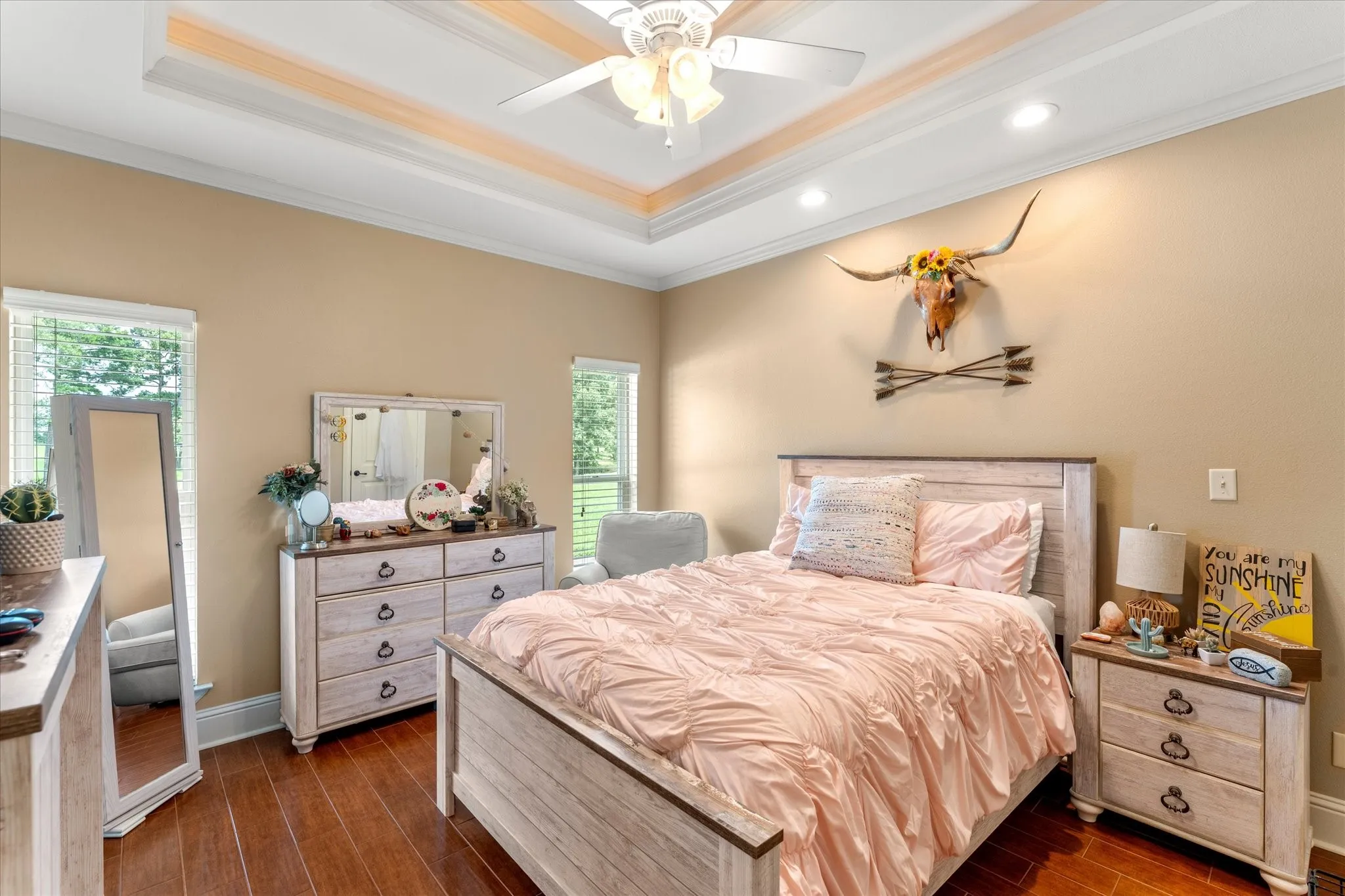 Farm For Sale in Titus County , 7267 E Texas Highway 49 Highway, Mt Pleasant, Texas 75455, 4 Bedrooms, 2 Bathrooms, 3 Garage spaces, 3,427 Sqft, built in 2009, Price $1,479,900, mls#21349865, Real Estate Agent in Mt Pleasant, Homes For Sale in Titus county, Homes For Sale in Mt Pleasant, Realtor in Mt Pleasant Texas, Real Estate Brokerage Independent Realty Texas, Luminita Cordes Realtor
