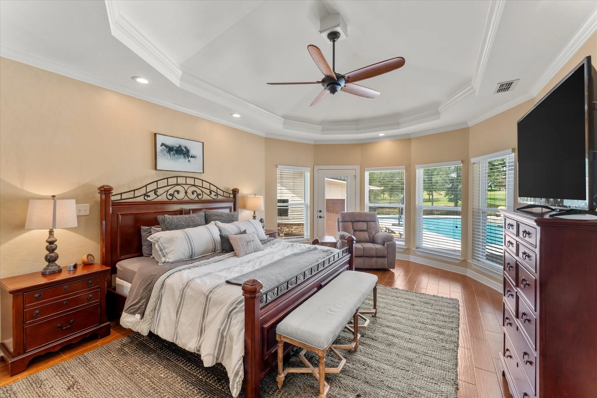 Farm For Sale in Titus County , 7267 E Texas Highway 49 Highway, Mt Pleasant, Texas 75455, 4 Bedrooms, 2 Bathrooms, 3 Garage spaces, 3,427 Sqft, built in 2009, Price $1,479,900, mls#21349865, Real Estate Agent in Mt Pleasant, Homes For Sale in Titus county, Homes For Sale in Mt Pleasant, Realtor in Mt Pleasant Texas, Real Estate Brokerage Independent Realty Texas, Luminita Cordes Realtor
