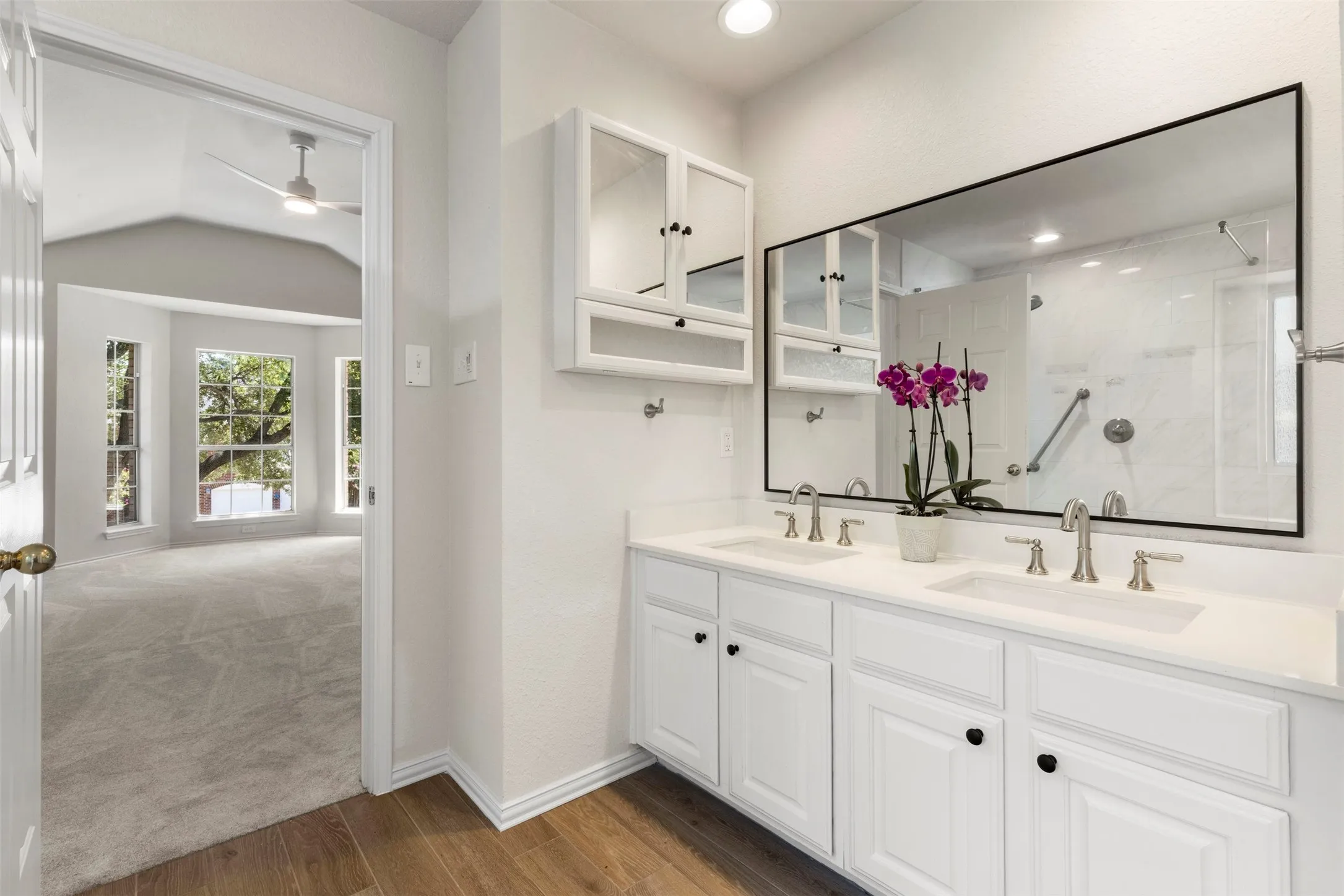 Single Family Residence For Sale in Denton County , 2516 Katina Drive, Flower Mound, Texas 75028, 4 Bedroom, 3 Bathroom, 2 Garage spaces, 2,469 Sqft, built in 1994, mls#21293492, Real Estate Agent in Flower Mound, Homes For Sale in Denton county, Homes For Sale in Flower Mound, Realtor in Flower Mound Texas, Real Estate Brokerage Independent Realty Texas, Luminita Cordes Realtor