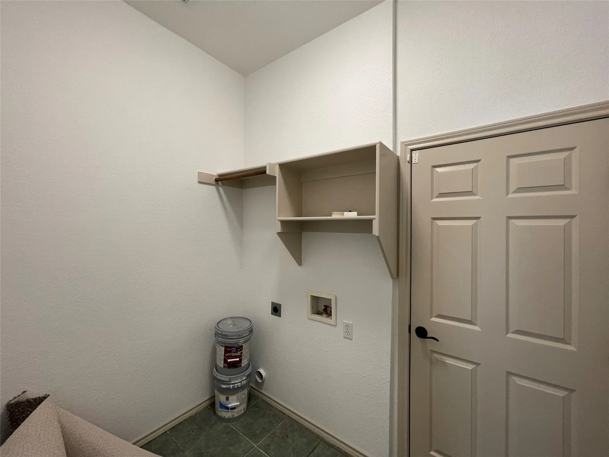 Single Family Residence For Rent in Ellis County , 6030 Bentwood Drive, Midlothian, Texas 76065, 4 Bedroom, 3 Bathroom, 2 Garage spaces, 2,465 Sqft, built in 2002, mls#21346772, Real Estate Agent in Midlothian, Homes For Rent in Ellis county, Homes For Rent in Midlothian, Realtor in Midlothian Texas, Real Estate Brokerage Independent Realty Texas, Luminita Cordes Realtor