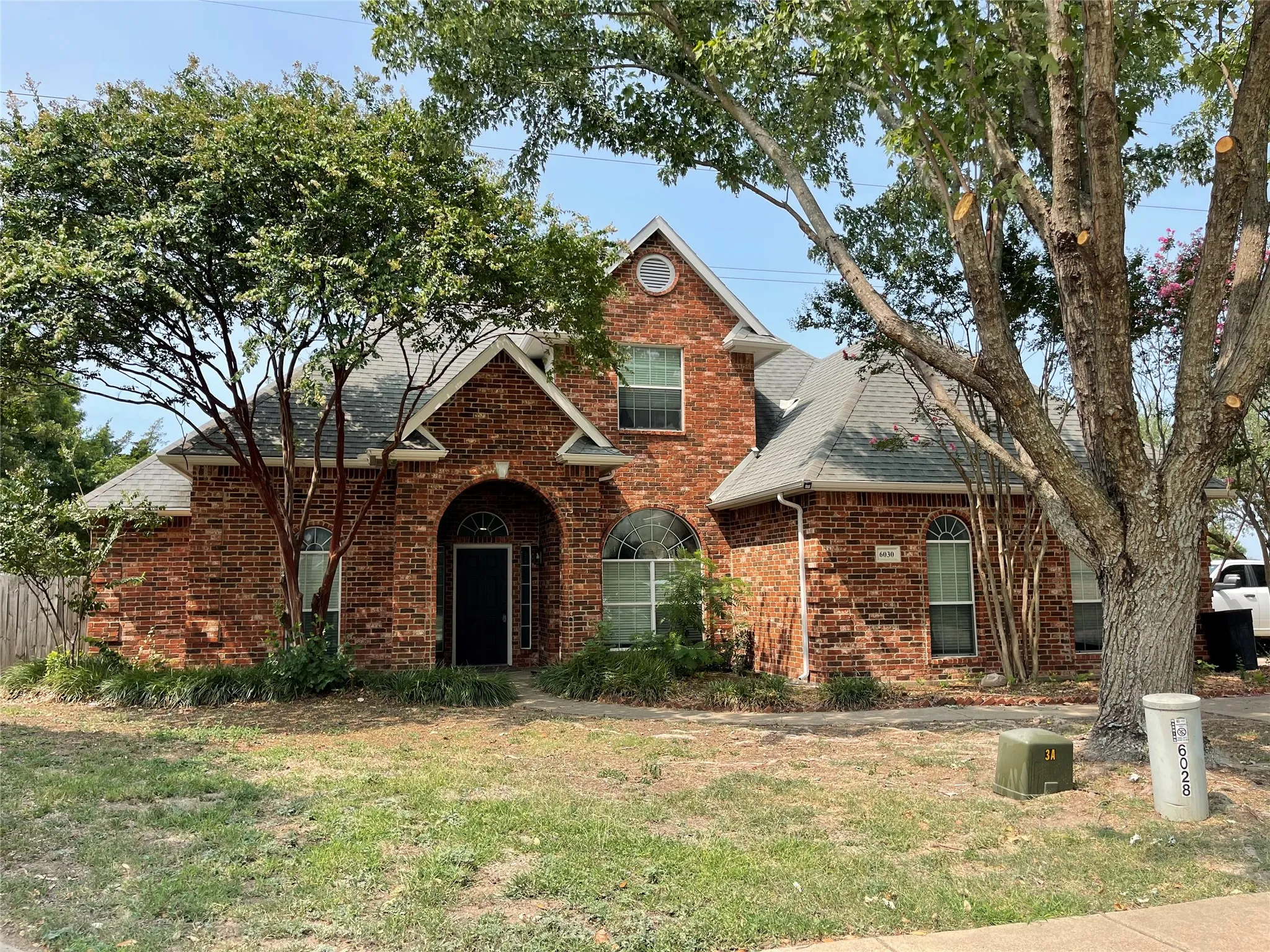 Single Family Residence For Rent in Ellis County , 6030 Bentwood Drive, Midlothian, Texas 76065, 4 Bedroom, 3 Bathroom, 2 Garage spaces, 2,465 Sqft, built in 2002, mls#21346772, Real Estate Agent in Midlothian, Homes For Rent in Ellis county, Homes For Rent in Midlothian, Realtor in Midlothian Texas, Real Estate Brokerage Independent Realty Texas, Luminita Cordes Realtor