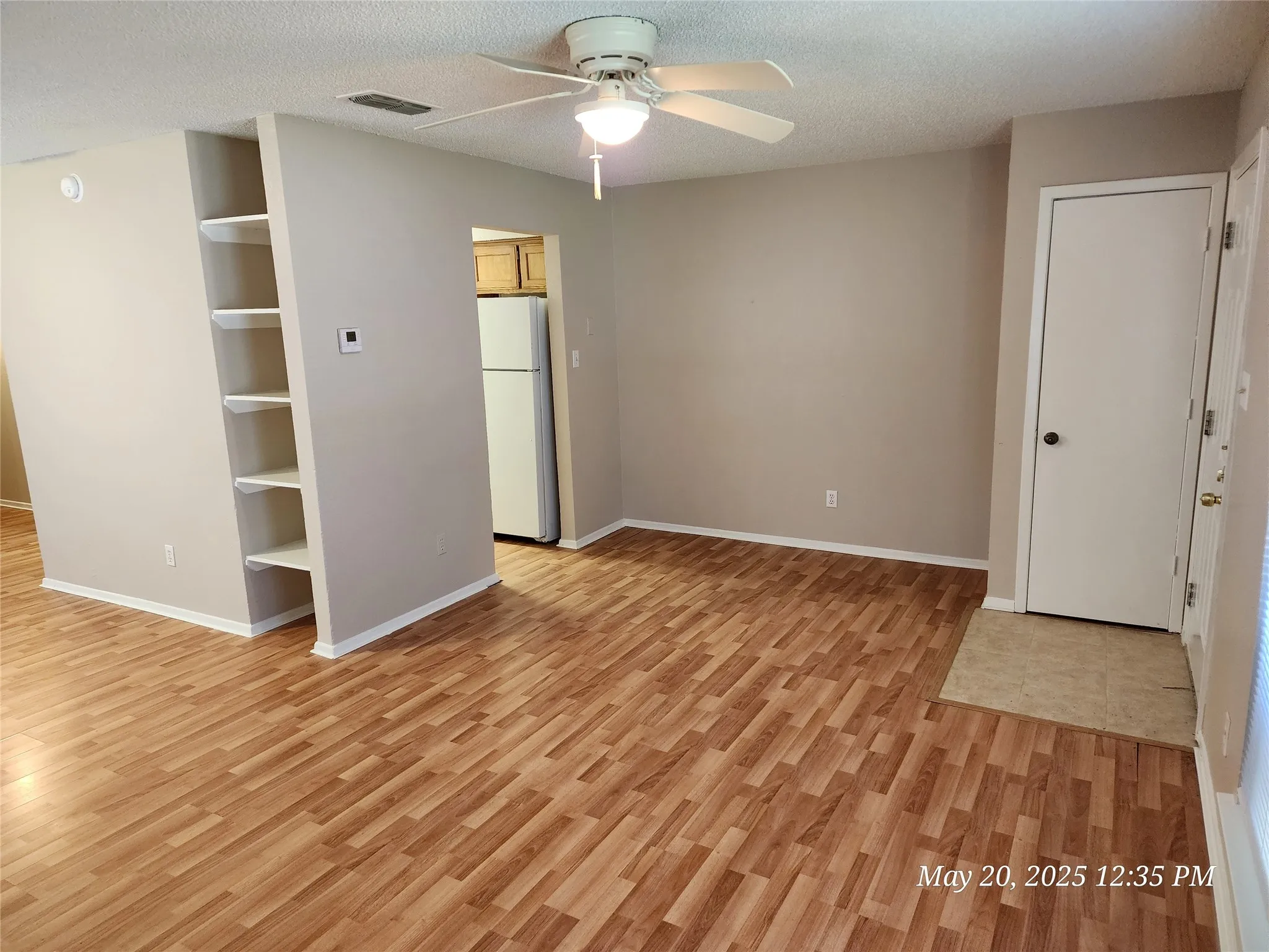 Quadruplex For Rent in Johnson County , 429 SW Thomas Street A, Burleson, Texas 76028, 2 Bedroom, 1 Bathroom, Garage spaces, 1,014 Sqft, built in 1983, mls#21321422, Real Estate Agent in Burleson, Homes For Rent in Johnson county, Homes For Rent in Burleson, Realtor in Burleson Texas, Real Estate Brokerage Independent Realty Texas, Luminita Cordes Realtor