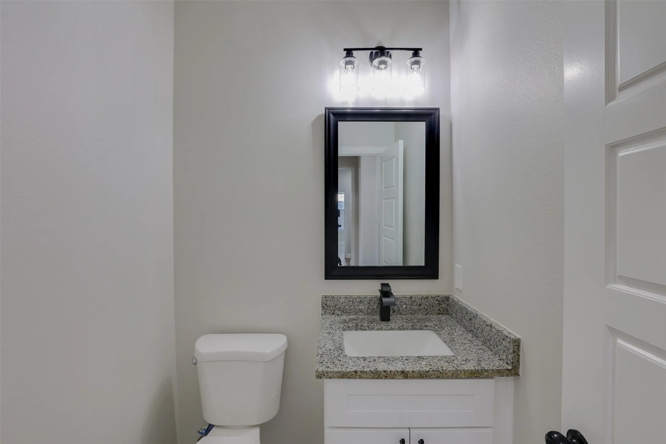 Single Family Residence For Sale in Tarrant County , 1804 Eastwood Court, Mansfield, Texas 76063, 5 Bedroom, 4 Bathroom, 2 Garage spaces, 3,716 Sqft, built in 2022, mls#21350437, Real Estate Agent in Mansfield, Homes For Sale in Tarrant county, Homes For Sale in Mansfield, Realtor in Mansfield Texas, Real Estate Brokerage Independent Realty Texas, Luminita Cordes Realtor