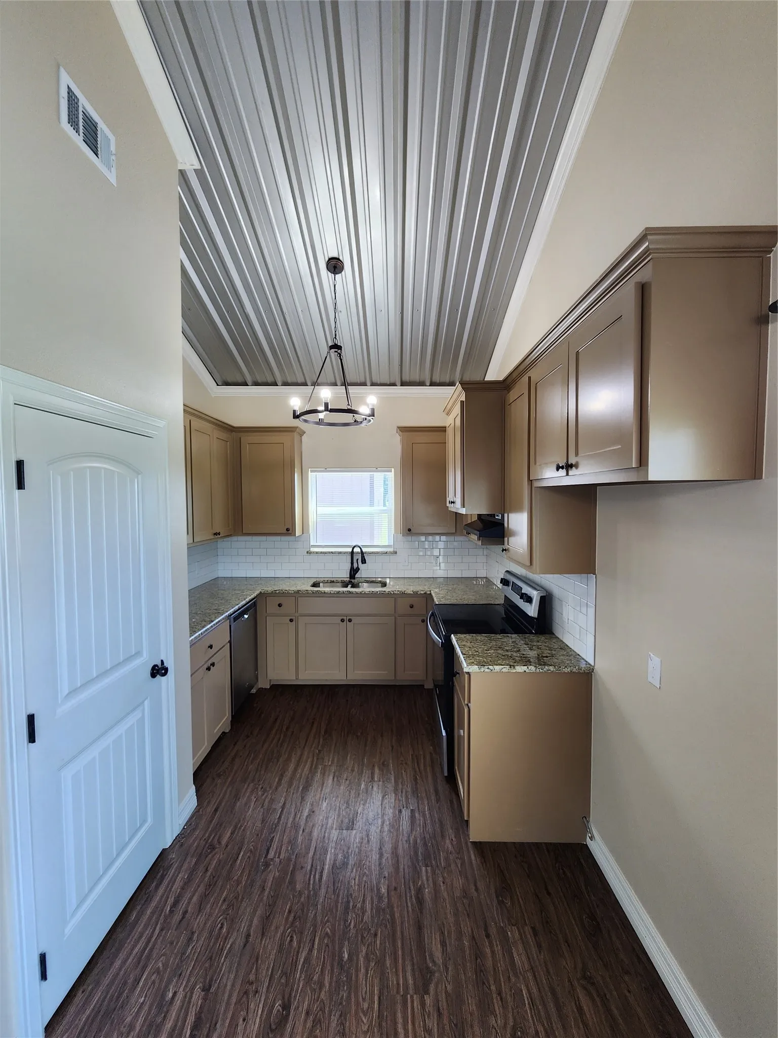 Single Family Residence For Rent in Cooke County , 20 County Road 175, Whitesboro, Texas 76273, 3 Bedroom, 2 Bathroom, Garage spaces, 1,575 Sqft, built in 2021, mls#21350438, Real Estate Agent in Whitesboro, Homes For Rent in Cooke county, Homes For Rent in Whitesboro, Realtor in Whitesboro Texas, Real Estate Brokerage Independent Realty Texas, Luminita Cordes Realtor