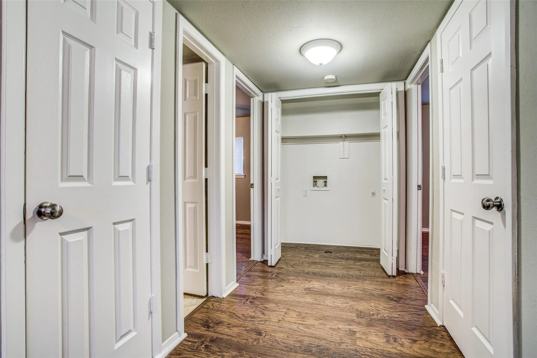 Apartment For Rent in Denton County , 3825 Camelot Street A, Denton, Texas 76209, 2 Bedroom, 1 Bathroom, Garage spaces, 922 Sqft, built in 1983, mls#21350462, Real Estate Agent in Denton, Homes For Rent in Denton county, Homes For Rent in Denton, Realtor in Denton Texas, Real Estate Brokerage Independent Realty Texas, Luminita Cordes Realtor