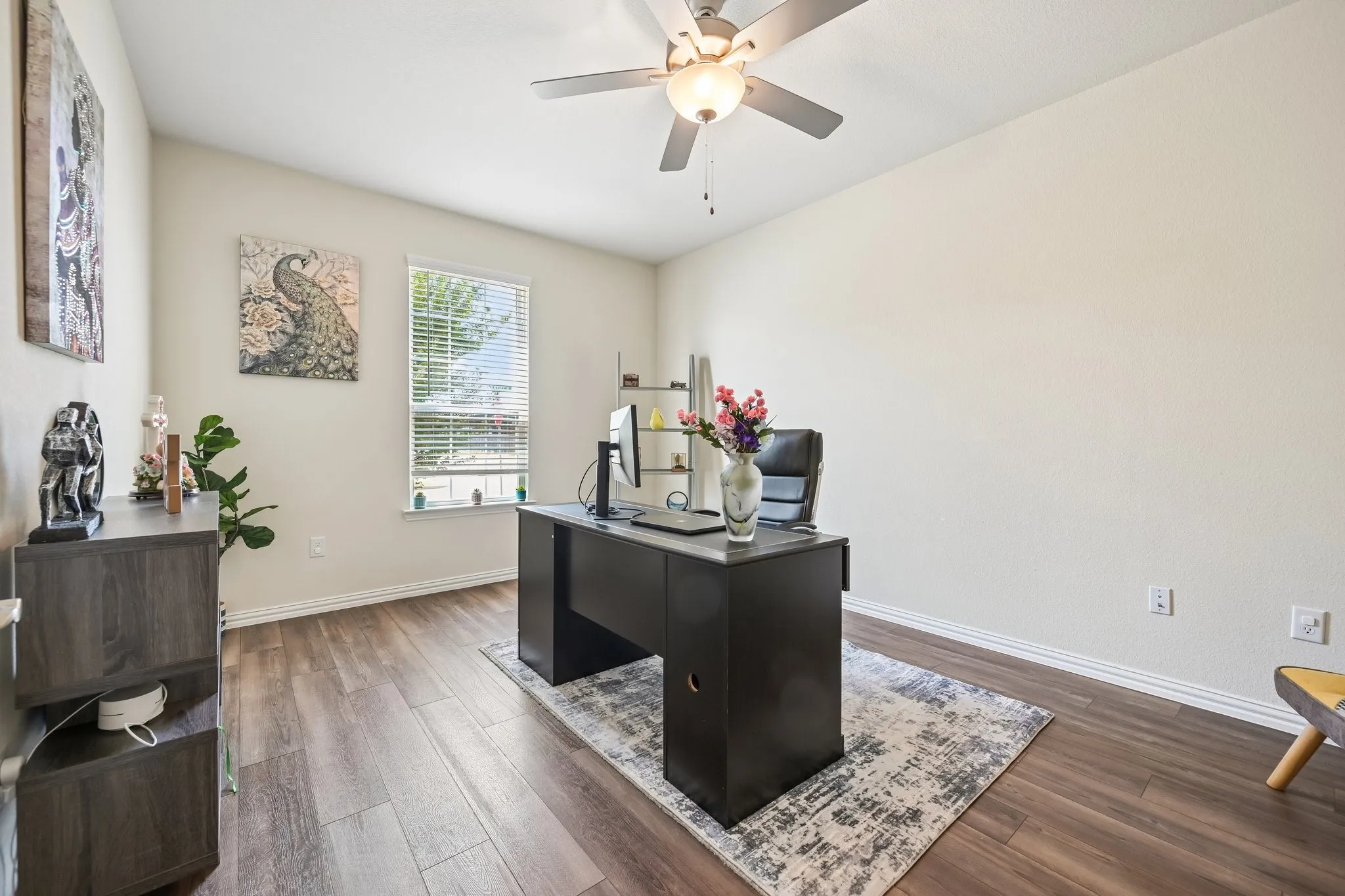 Single Family Residence For Sale in Denton County , 2801 RYDER Lane, Aubrey, Texas 76227, 4 Bedroom, 4 Bathroom, 2 Garage spaces, 3,653 Sqft, built in 2022, mls#21350411, Real Estate Agent in Aubrey, Homes For Sale in Denton county, Homes For Sale in Aubrey, Realtor in Aubrey Texas, Real Estate Brokerage Independent Realty Texas, Luminita Cordes Realtor