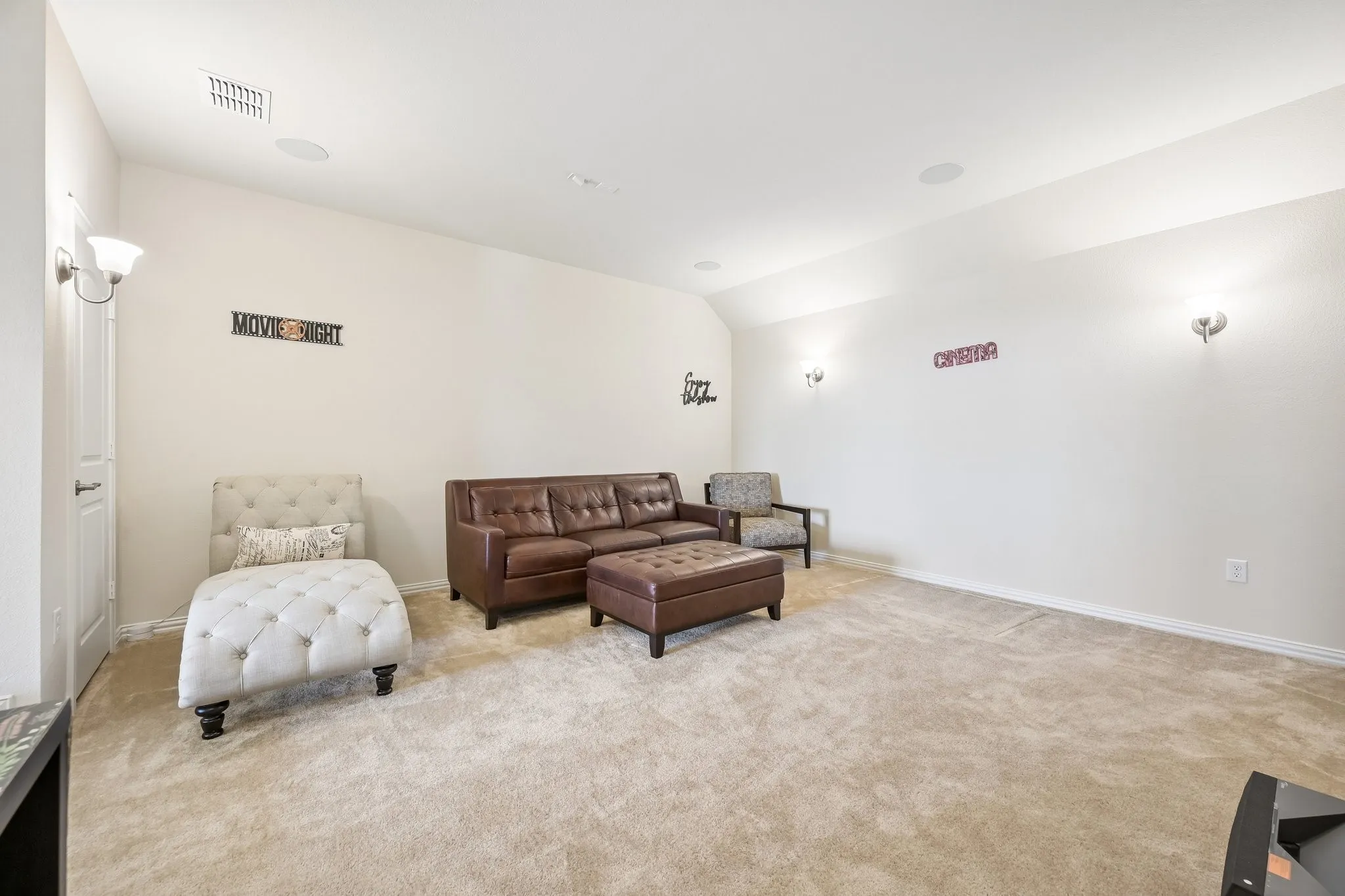 Single Family Residence For Sale in Denton County , 2801 RYDER Lane, Aubrey, Texas 76227, 4 Bedroom, 4 Bathroom, 2 Garage spaces, 3,653 Sqft, built in 2022, mls#21350411, Real Estate Agent in Aubrey, Homes For Sale in Denton county, Homes For Sale in Aubrey, Realtor in Aubrey Texas, Real Estate Brokerage Independent Realty Texas, Luminita Cordes Realtor
