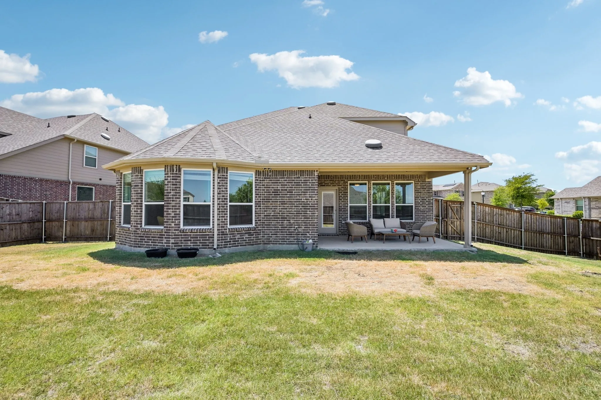 Single Family Residence For Sale in Denton County , 2801 RYDER Lane, Aubrey, Texas 76227, 4 Bedroom, 4 Bathroom, 2 Garage spaces, 3,653 Sqft, built in 2022, mls#21350411, Real Estate Agent in Aubrey, Homes For Sale in Denton county, Homes For Sale in Aubrey, Realtor in Aubrey Texas, Real Estate Brokerage Independent Realty Texas, Luminita Cordes Realtor