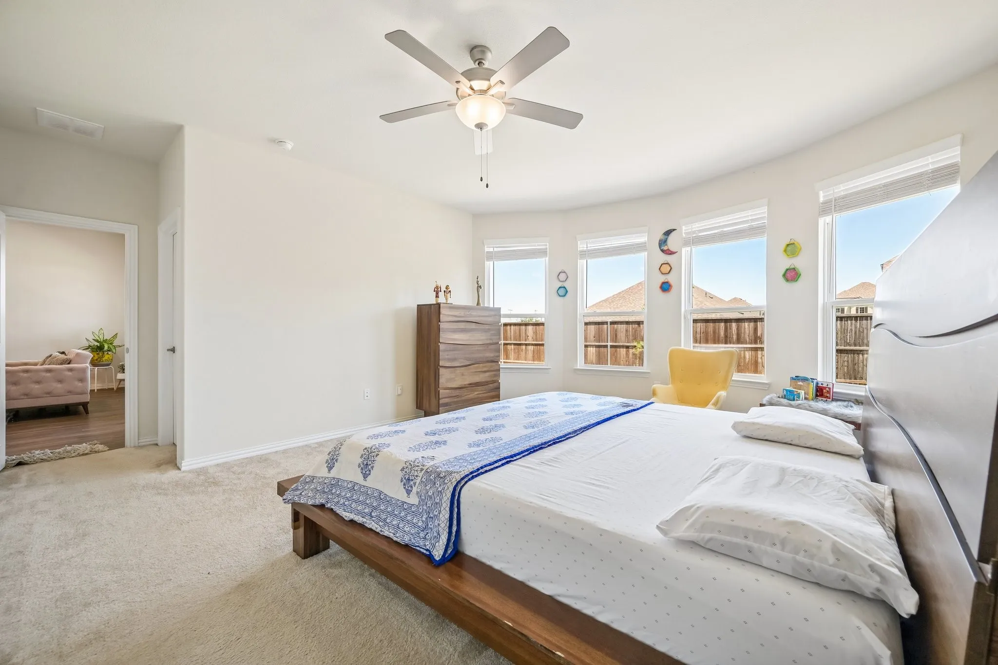 Single Family Residence For Sale in Denton County , 2801 RYDER Lane, Aubrey, Texas 76227, 4 Bedroom, 4 Bathroom, 2 Garage spaces, 3,653 Sqft, built in 2022, mls#21350411, Real Estate Agent in Aubrey, Homes For Sale in Denton county, Homes For Sale in Aubrey, Realtor in Aubrey Texas, Real Estate Brokerage Independent Realty Texas, Luminita Cordes Realtor