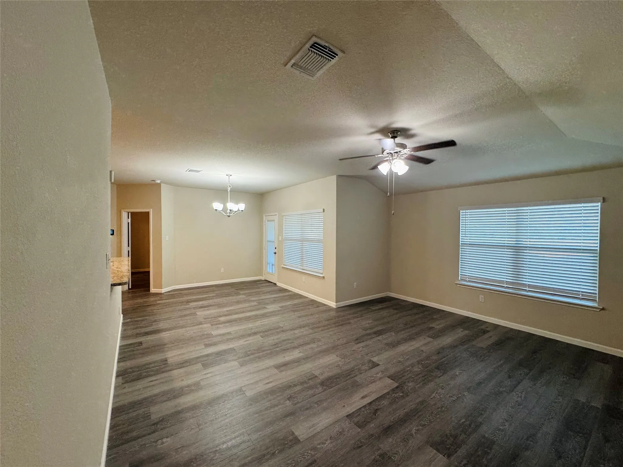 Single Family Residence For Rent in Mc Lennan County , 3020 Skinner Drive, Waco, Texas 76655, 4 Bedroom, 2 Bathroom, 2 Garage spaces, 1,898 Sqft, built in 2018, mls#21350478, Real Estate Agent in Waco, Homes For Rent in Mc Lennan county, Homes For Rent in Waco, Realtor in Waco Texas, Real Estate Brokerage Independent Realty Texas, Luminita Cordes Realtor