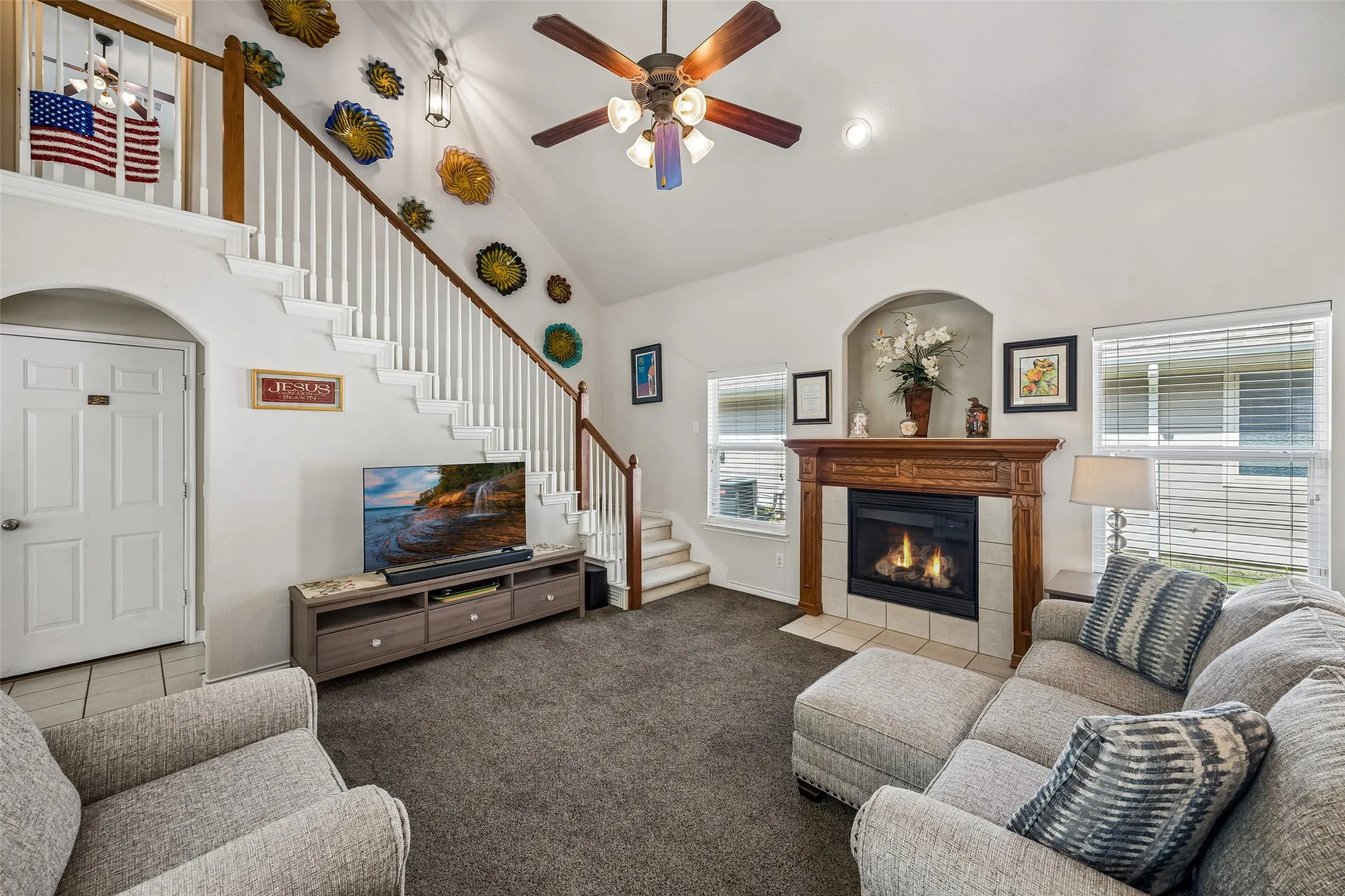 Single Family Residence For Sale in Denton County , 901 Wenk Drive, Aubrey, Texas 76227, 3 Bedroom, 2 Bathroom, 2 Garage spaces, 1,759 Sqft, built in 2005, mls#21348798, Real Estate Agent in Aubrey, Homes For Sale in Denton county, Homes For Sale in Aubrey, Realtor in Aubrey Texas, Real Estate Brokerage Independent Realty Texas, Luminita Cordes Realtor