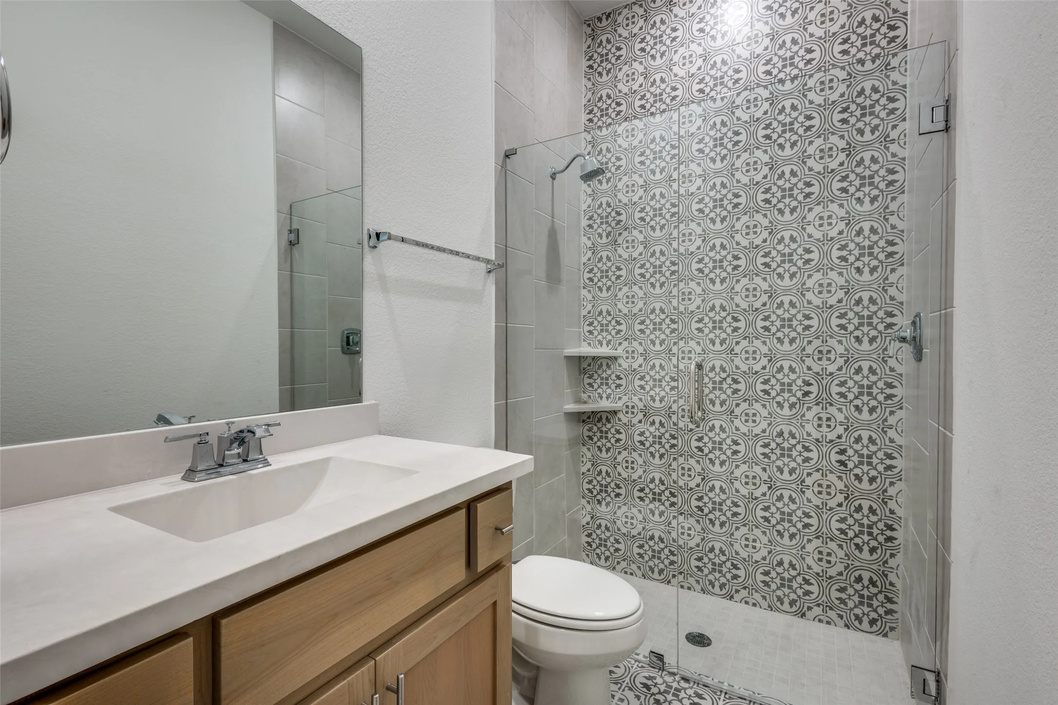Single Family Residence For Rent in Collin County , 3012 Eccleston Street, Celina, Texas 75009, 4 Bedroom, 4 Bathroom, 2 Garage spaces, 2,955 Sqft, built in 2022, mls#21349992, Real Estate Agent in Celina, Homes For Rent in Collin county, Homes For Rent in Celina, Realtor in Celina Texas, Real Estate Brokerage Independent Realty Texas, Luminita Cordes Realtor