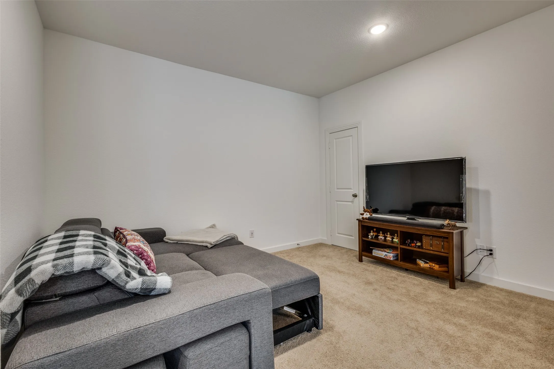 Single Family Residence For Rent in Collin County , 3012 Eccleston Street, Celina, Texas 75009, 4 Bedroom, 4 Bathroom, 2 Garage spaces, 2,955 Sqft, built in 2022, mls#21349992, Real Estate Agent in Celina, Homes For Rent in Collin county, Homes For Rent in Celina, Realtor in Celina Texas, Real Estate Brokerage Independent Realty Texas, Luminita Cordes Realtor
