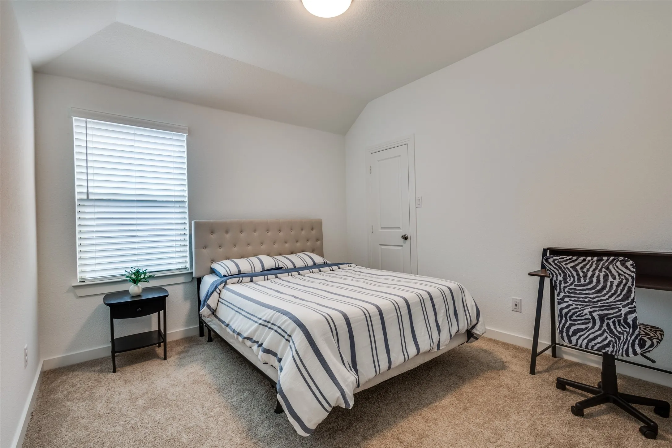 Single Family Residence For Rent in Collin County , 3012 Eccleston Street, Celina, Texas 75009, 4 Bedroom, 4 Bathroom, 2 Garage spaces, 2,955 Sqft, built in 2022, mls#21349992, Real Estate Agent in Celina, Homes For Rent in Collin county, Homes For Rent in Celina, Realtor in Celina Texas, Real Estate Brokerage Independent Realty Texas, Luminita Cordes Realtor