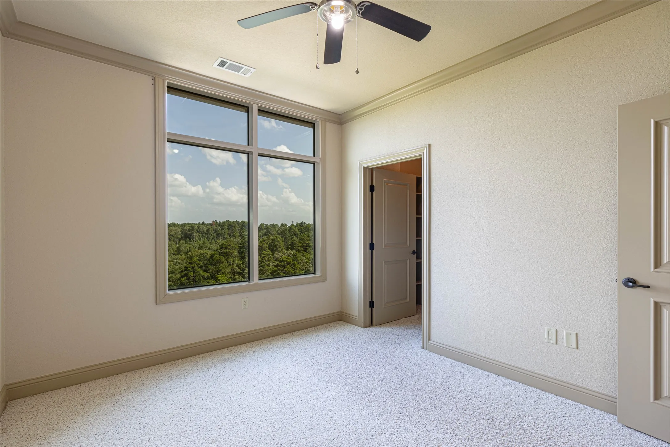 Condominium For Sale in Smith County , 2801 Wexford Drive 1006, Tyler, Texas 75709, 2 Bedroom, 2 Bathroom, 2 Garage spaces, 1,962 Sqft, built in 2008, mls#21350489, Real Estate Agent in Tyler, Homes For Sale in Smith county, Homes For Sale in Tyler, Realtor in Tyler Texas, Real Estate Brokerage Independent Realty Texas, Luminita Cordes Realtor