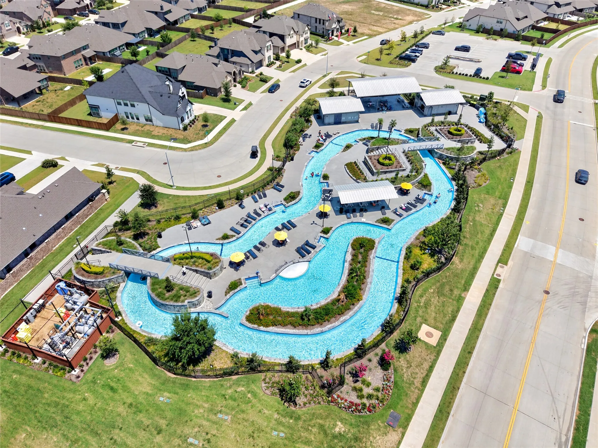 Yes, that is a lazy river! And it's only a 0.5 mile walk from home