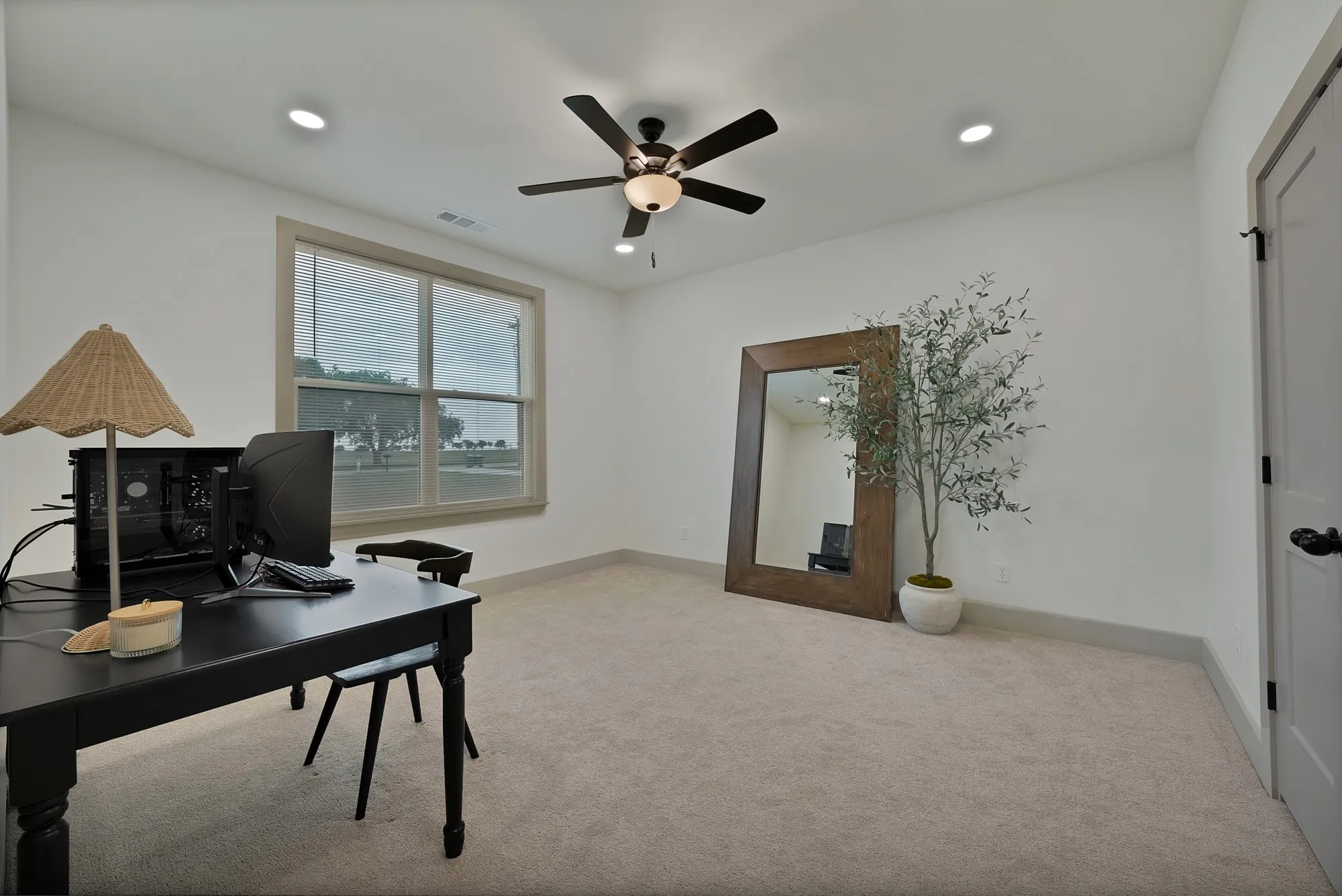 Single Family Residence For Sale in Wise County , 664 County Road 379, Decatur, Texas 76234, 6 Bedroom, 4 Bathroom, 2 Garage spaces, 3,134 Sqft, built in 2024, mls#21350400, Real Estate Agent in Decatur, Homes For Sale in Wise county, Homes For Sale in Decatur, Realtor in Decatur Texas, Real Estate Brokerage Independent Realty Texas, Luminita Cordes Realtor