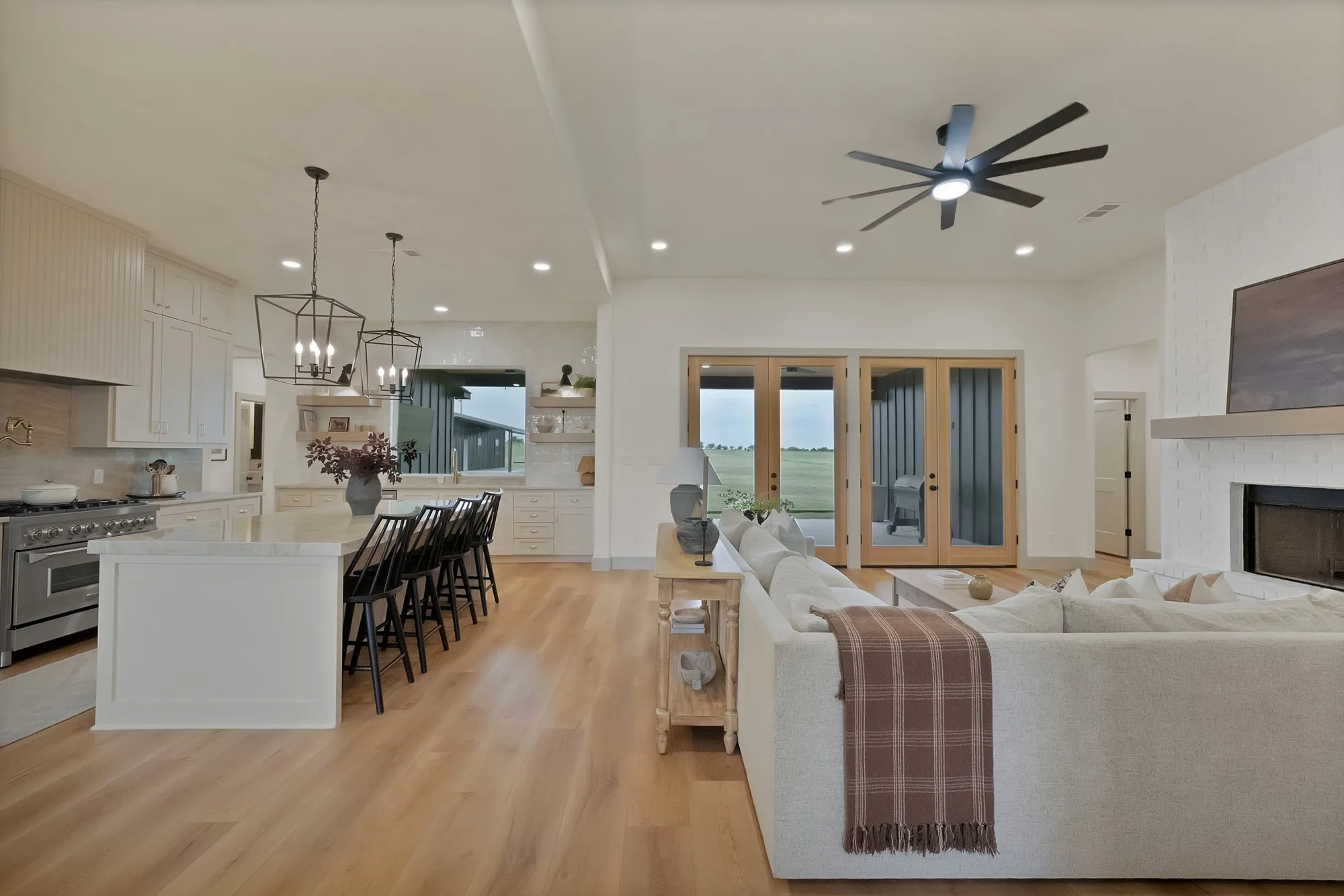 Single Family Residence For Sale in Wise County , 664 County Road 379, Decatur, Texas 76234, 6 Bedroom, 4 Bathroom, 2 Garage spaces, 3,134 Sqft, built in 2024, mls#21350400, Real Estate Agent in Decatur, Homes For Sale in Wise county, Homes For Sale in Decatur, Realtor in Decatur Texas, Real Estate Brokerage Independent Realty Texas, Luminita Cordes Realtor