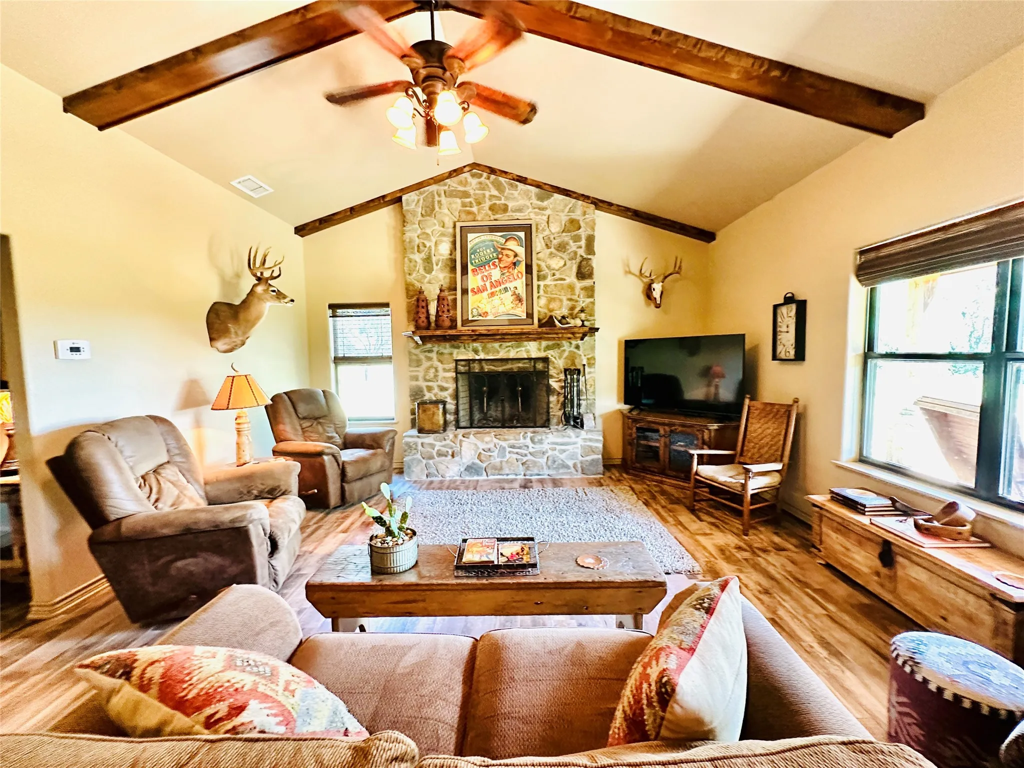 Single Family Residence For Sale in Coleman County , 2017 CR 188, Cross Plains, Texas 76443, 3 Bedroom, 2 Bathroom, 2 Garage spaces, 1,440 Sqft, built in 2014, mls#21349960, Real Estate Agent in Cross Plains, Homes For Sale in Coleman county, Homes For Sale in Cross Plains, Realtor in Cross Plains Texas, Real Estate Brokerage Independent Realty Texas, Luminita Cordes Realtor