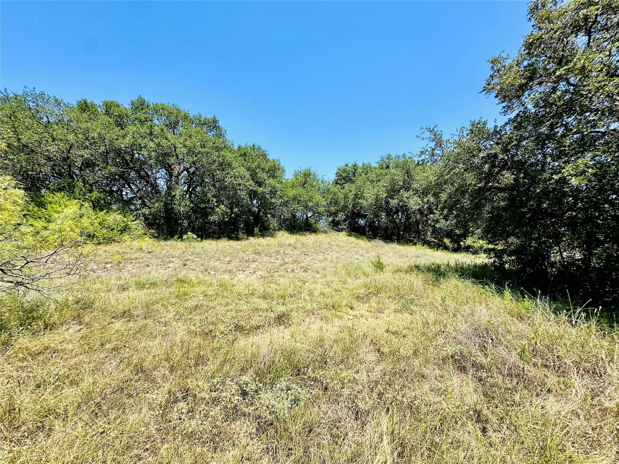 Single Family Residence For Sale in Coleman County , 2017 CR 188, Cross Plains, Texas 76443, 3 Bedroom, 2 Bathroom, 2 Garage spaces, 1,440 Sqft, built in 2014, mls#21349960, Real Estate Agent in Cross Plains, Homes For Sale in Coleman county, Homes For Sale in Cross Plains, Realtor in Cross Plains Texas, Real Estate Brokerage Independent Realty Texas, Luminita Cordes Realtor