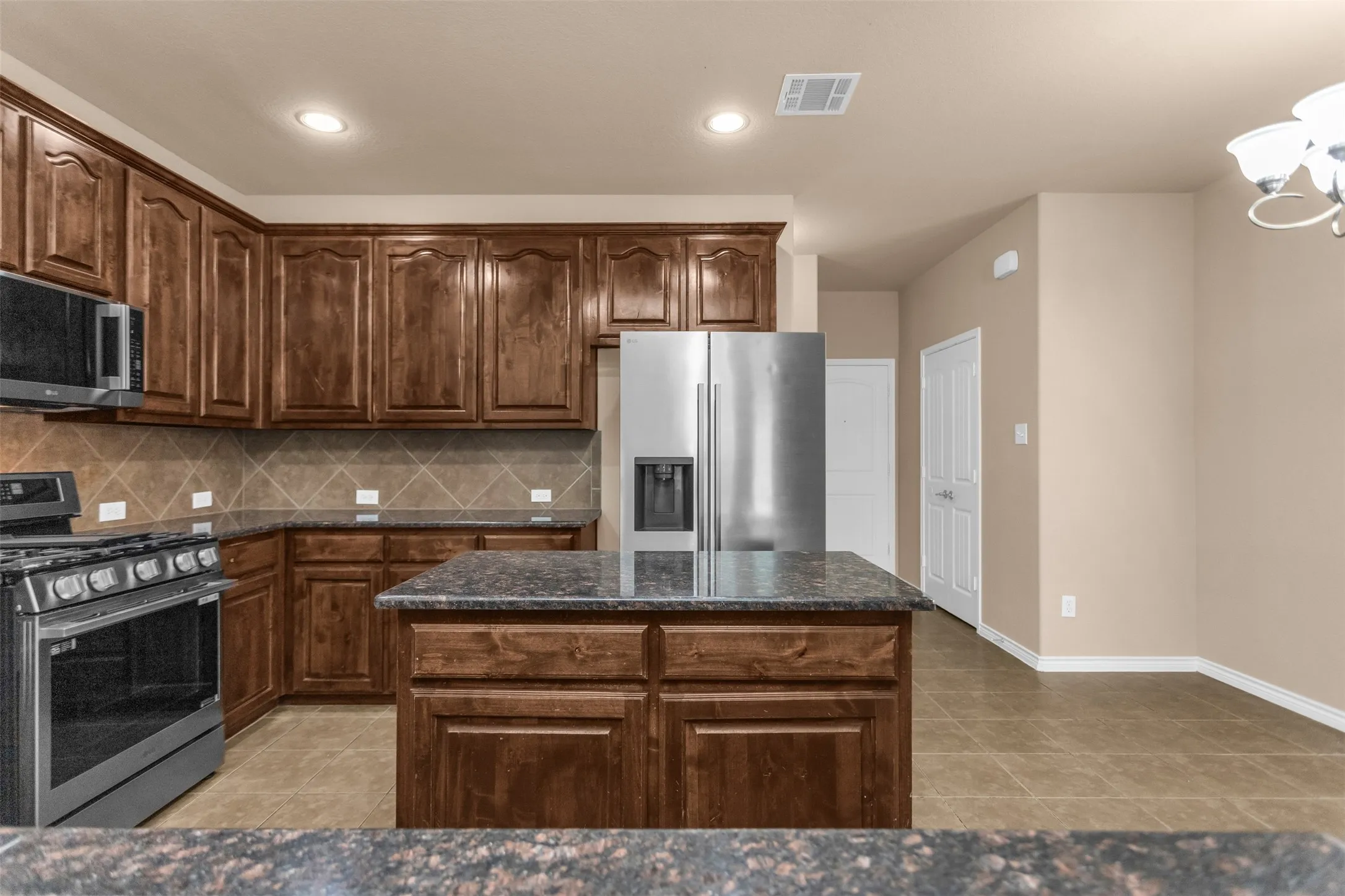 Duplex For Rent in Collin County , 4924 Stray Creek Lane, Mc Kinney, Texas 75070, 3 Bedroom, 3 Bathroom, 2 Garage spaces, 1,536 Sqft, built in 2011, mls#21350387, Real Estate Agent in Mc Kinney, Homes For Rent in Collin county, Homes For Rent in Mc Kinney, Realtor in Mc Kinney Texas, Real Estate Brokerage Independent Realty Texas, Luminita Cordes Realtor
