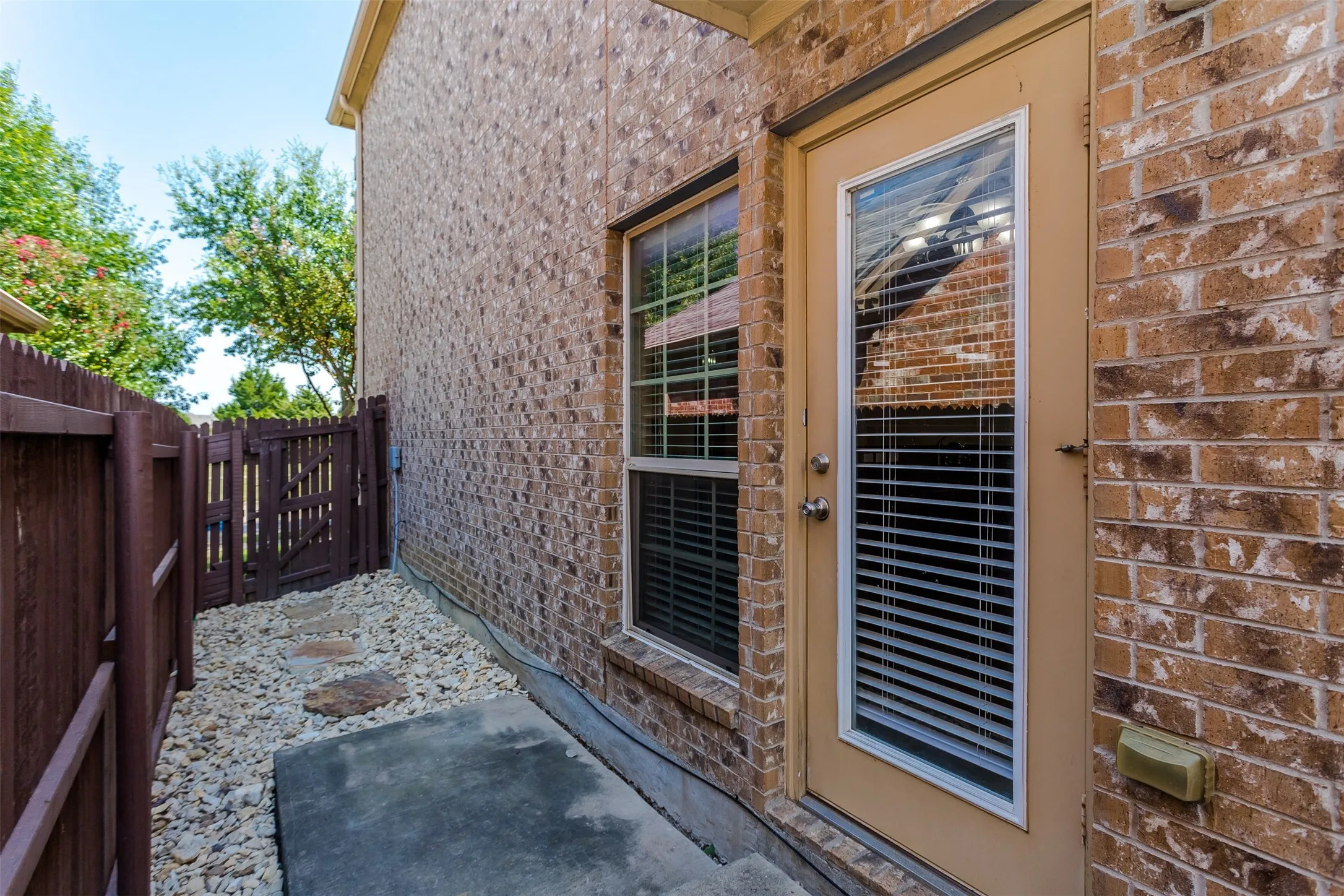 Duplex For Rent in Collin County , 4924 Stray Creek Lane, Mc Kinney, Texas 75070, 3 Bedroom, 3 Bathroom, 2 Garage spaces, 1,536 Sqft, built in 2011, mls#21350387, Real Estate Agent in Mc Kinney, Homes For Rent in Collin county, Homes For Rent in Mc Kinney, Realtor in Mc Kinney Texas, Real Estate Brokerage Independent Realty Texas, Luminita Cordes Realtor