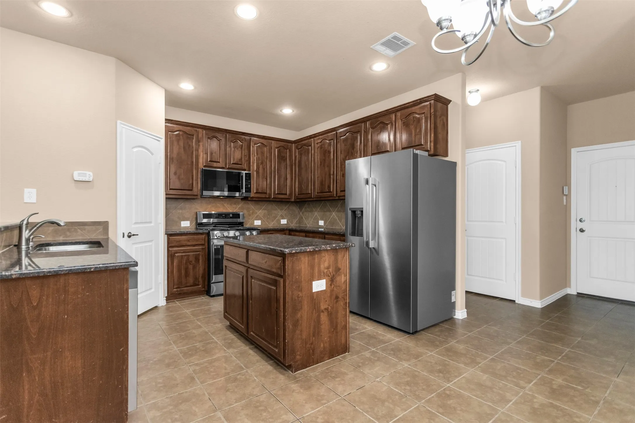 Duplex For Rent in Collin County , 4924 Stray Creek Lane, Mc Kinney, Texas 75070, 3 Bedroom, 3 Bathroom, 2 Garage spaces, 1,536 Sqft, built in 2011, mls#21350387, Real Estate Agent in Mc Kinney, Homes For Rent in Collin county, Homes For Rent in Mc Kinney, Realtor in Mc Kinney Texas, Real Estate Brokerage Independent Realty Texas, Luminita Cordes Realtor